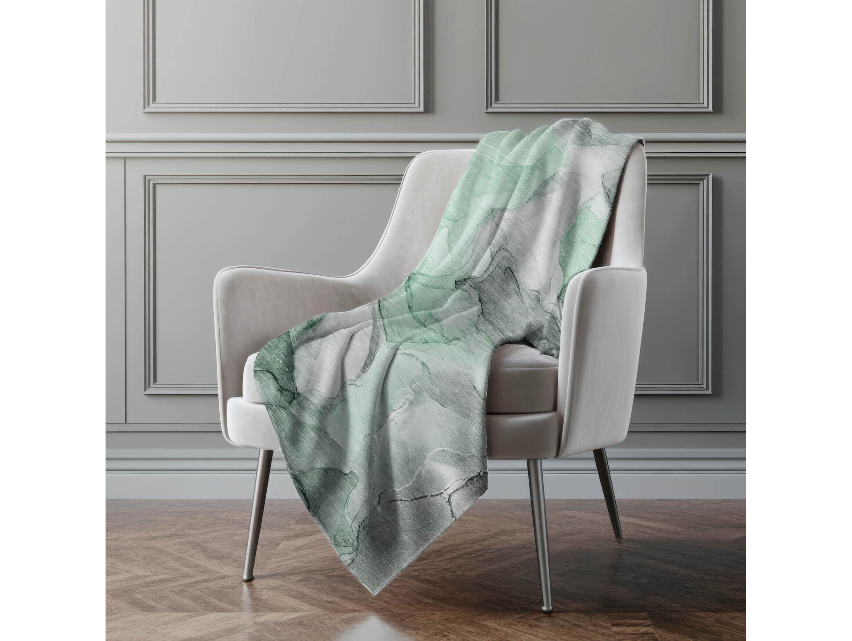 Dalyn Sherpa Green Polyester Throw