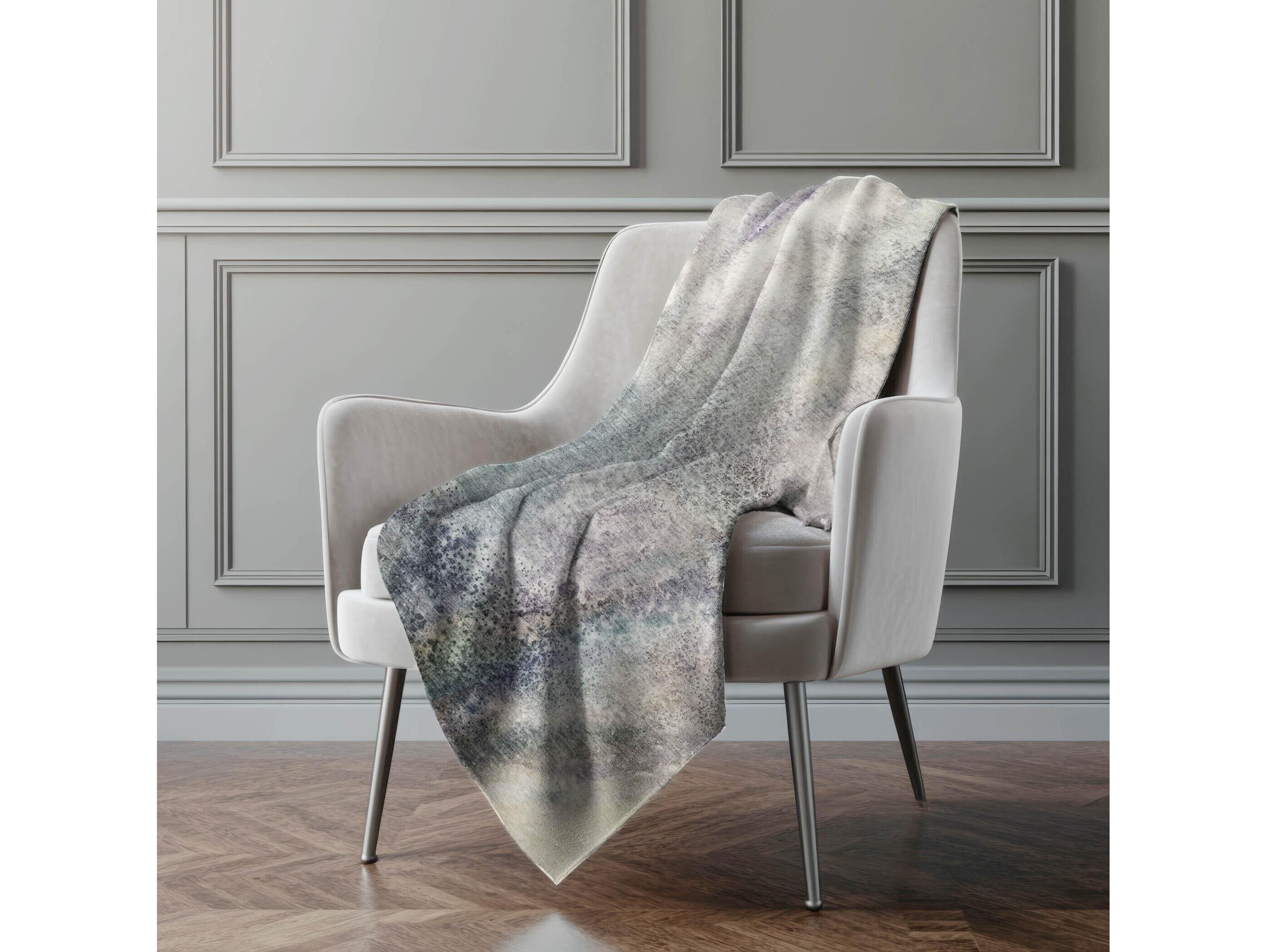 Dalyn Sherpa Ivory Polyester Throw
