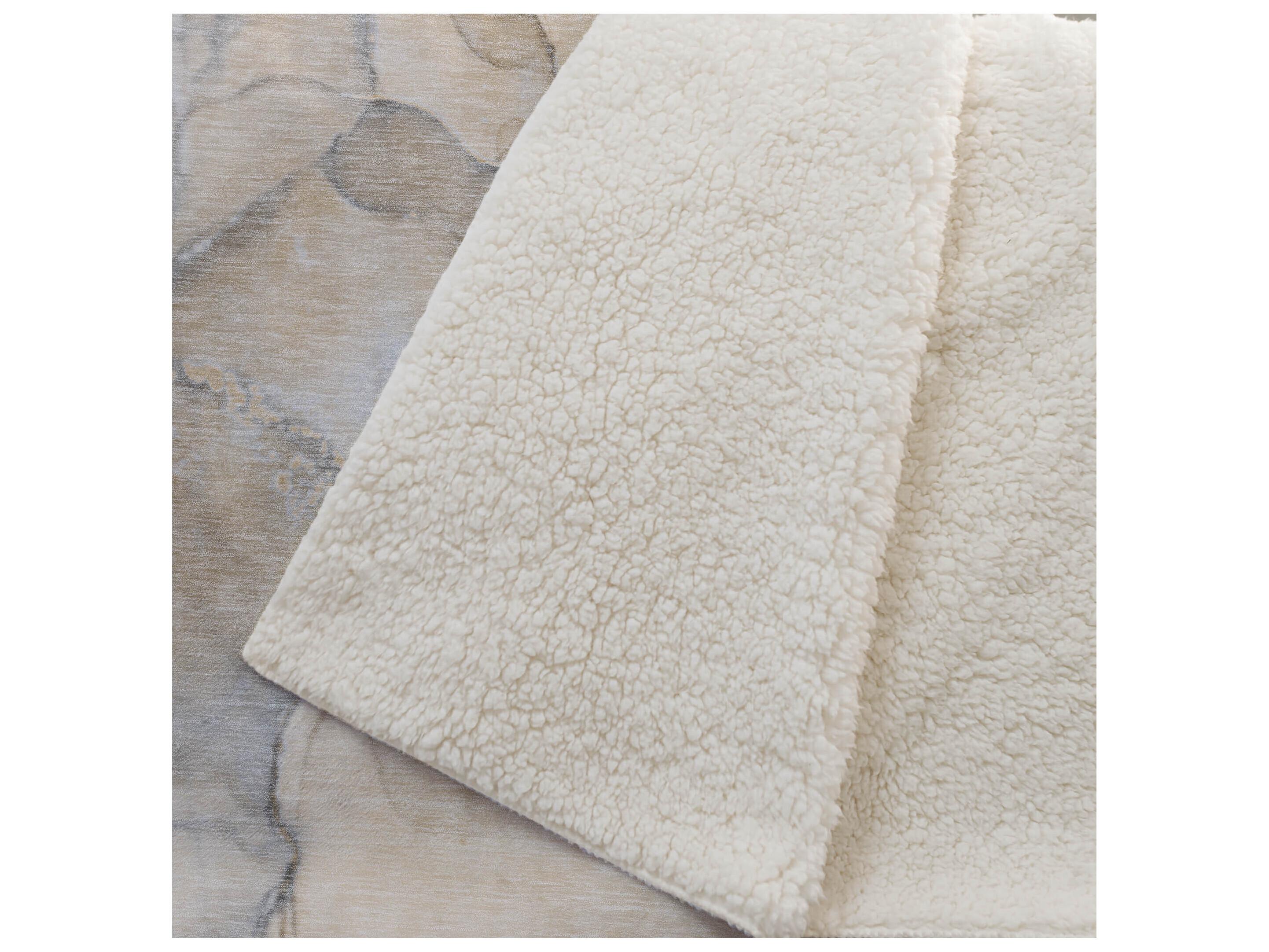 Dalyn Sherpa Brown Polyester Throw