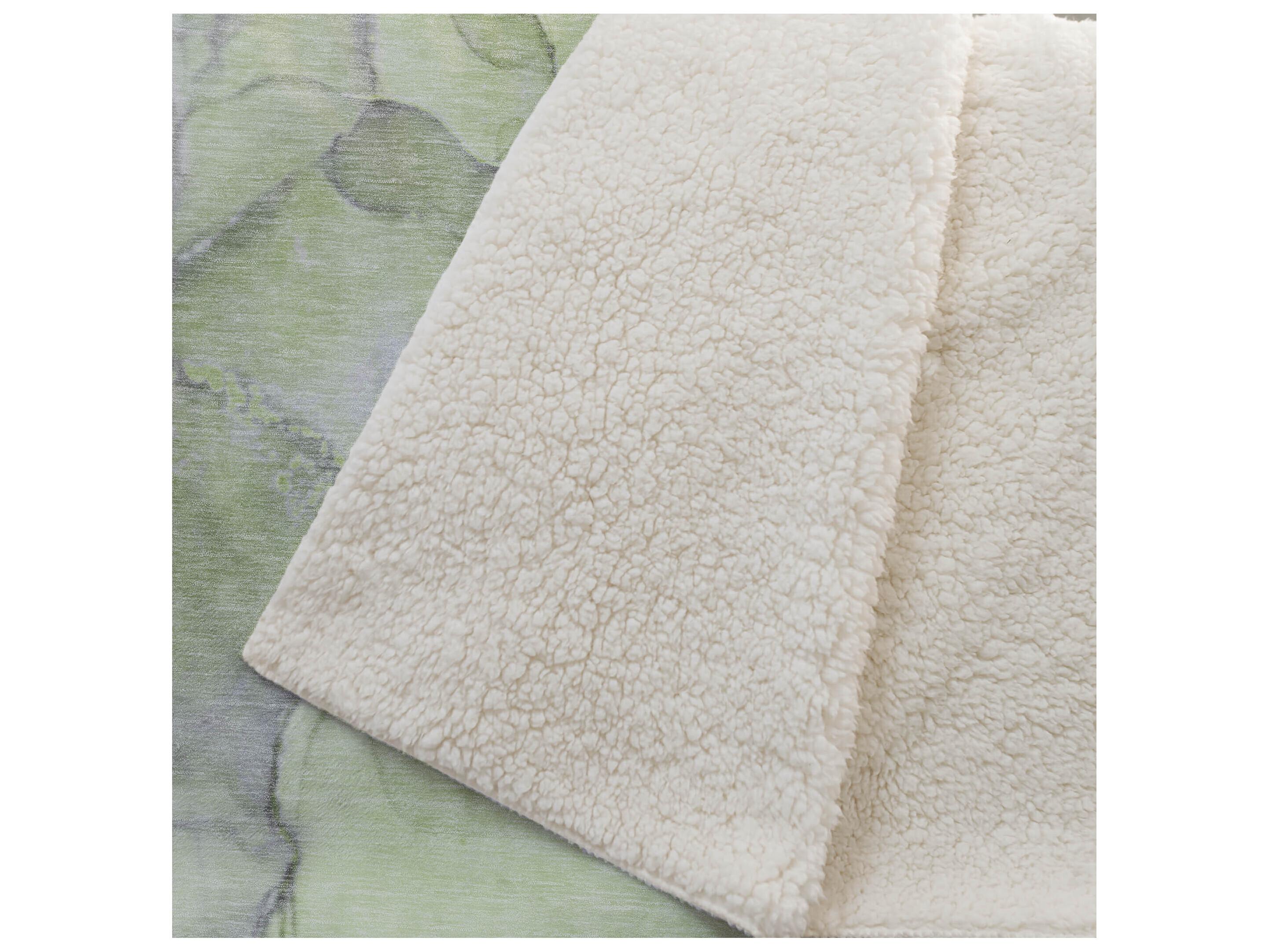 Dalyn Sherpa Green Polyester Throw