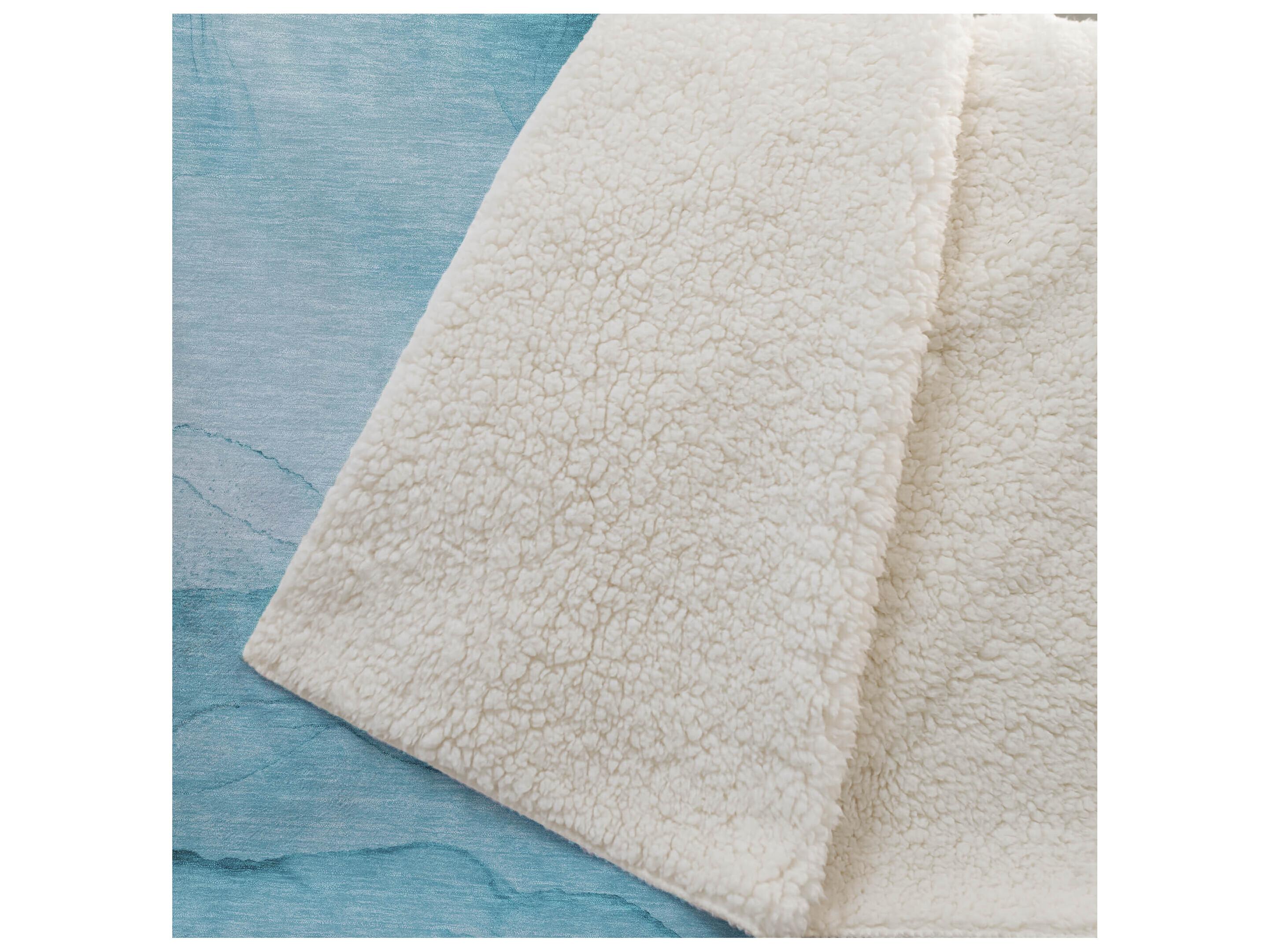 Dalyn Sherpa Teal Polyester Throw