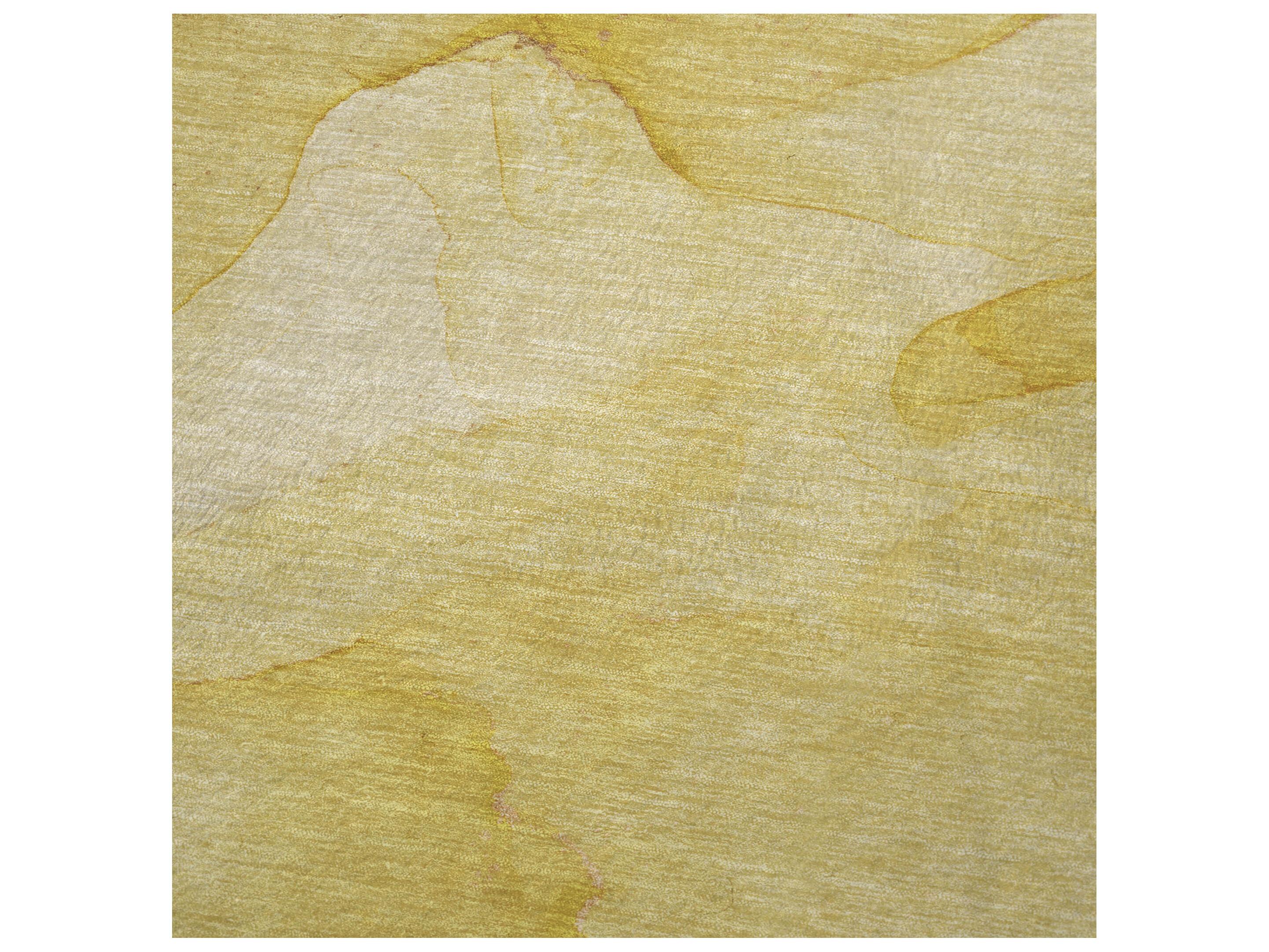 Dalyn Sherpa Gold Polyester Throw