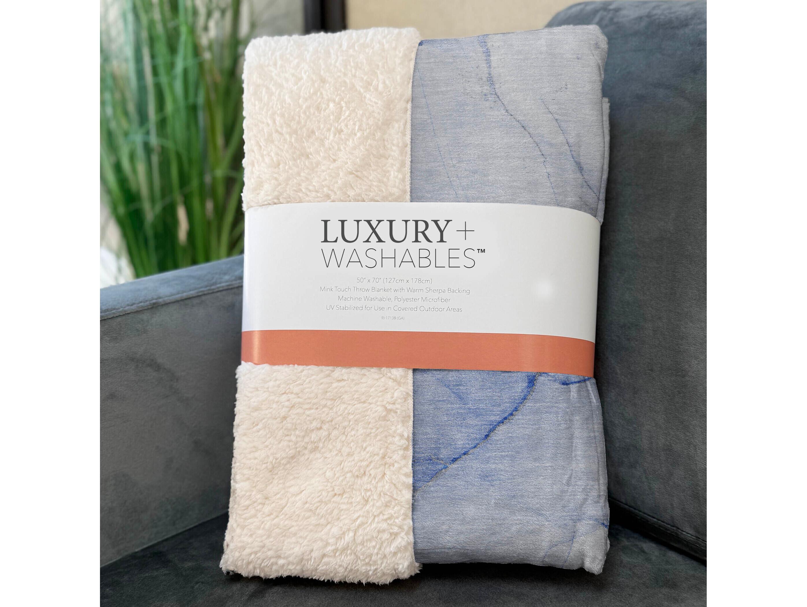 Dalyn Sherpa Blue Polyester Throw