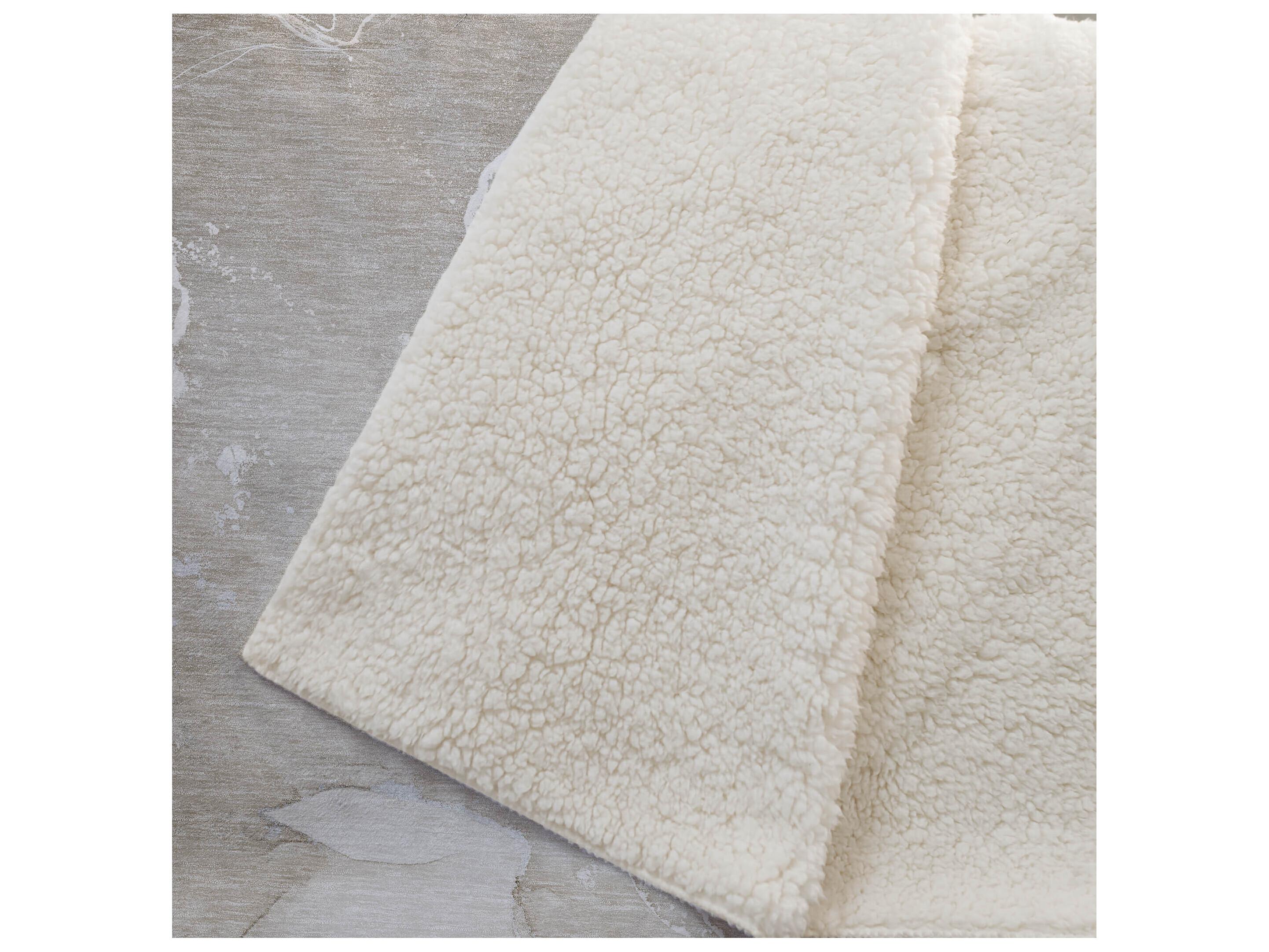 Dalyn Sherpa Brown Polyester Throw