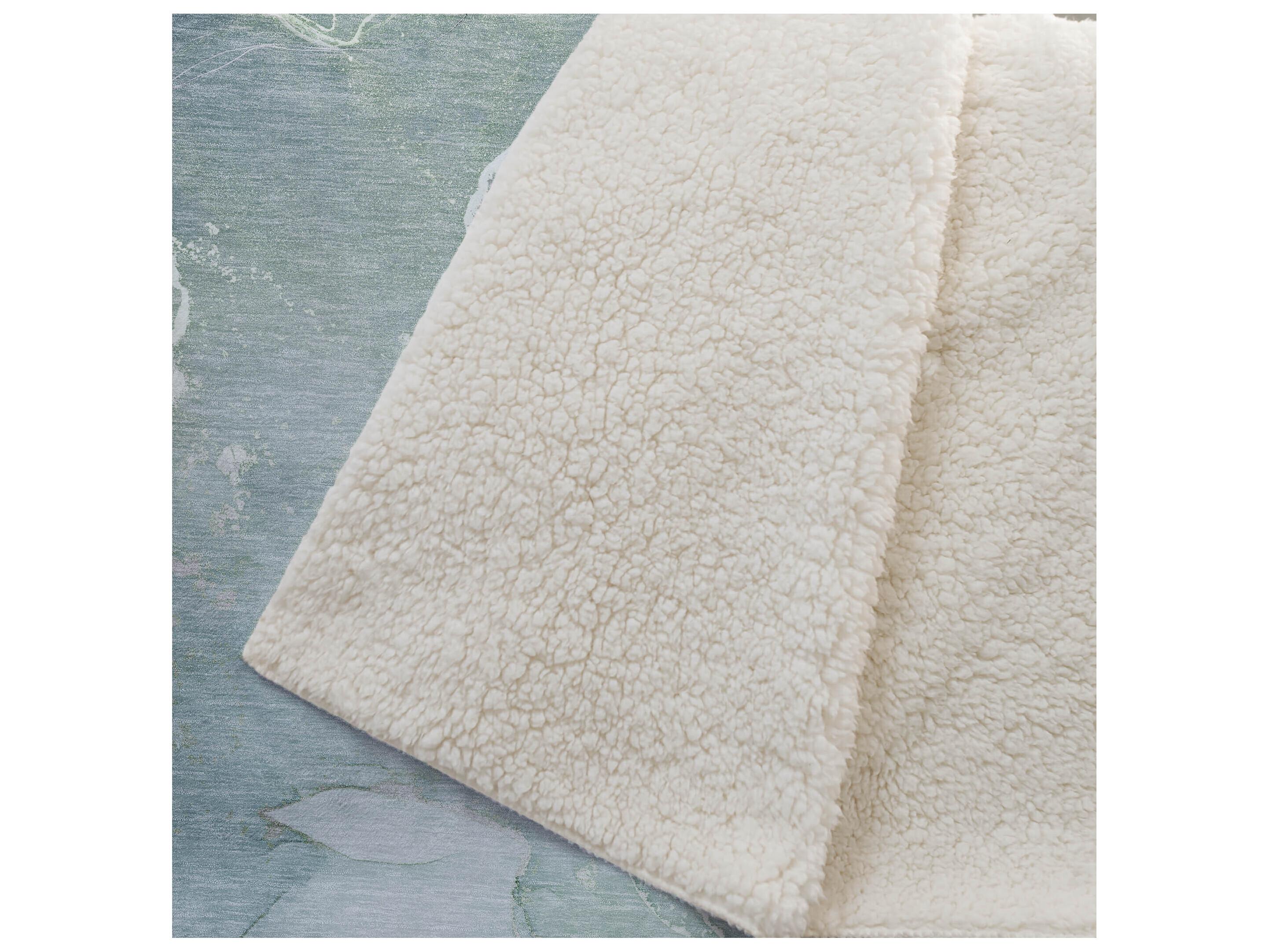 Dalyn Sherpa Teal Polyester Throw