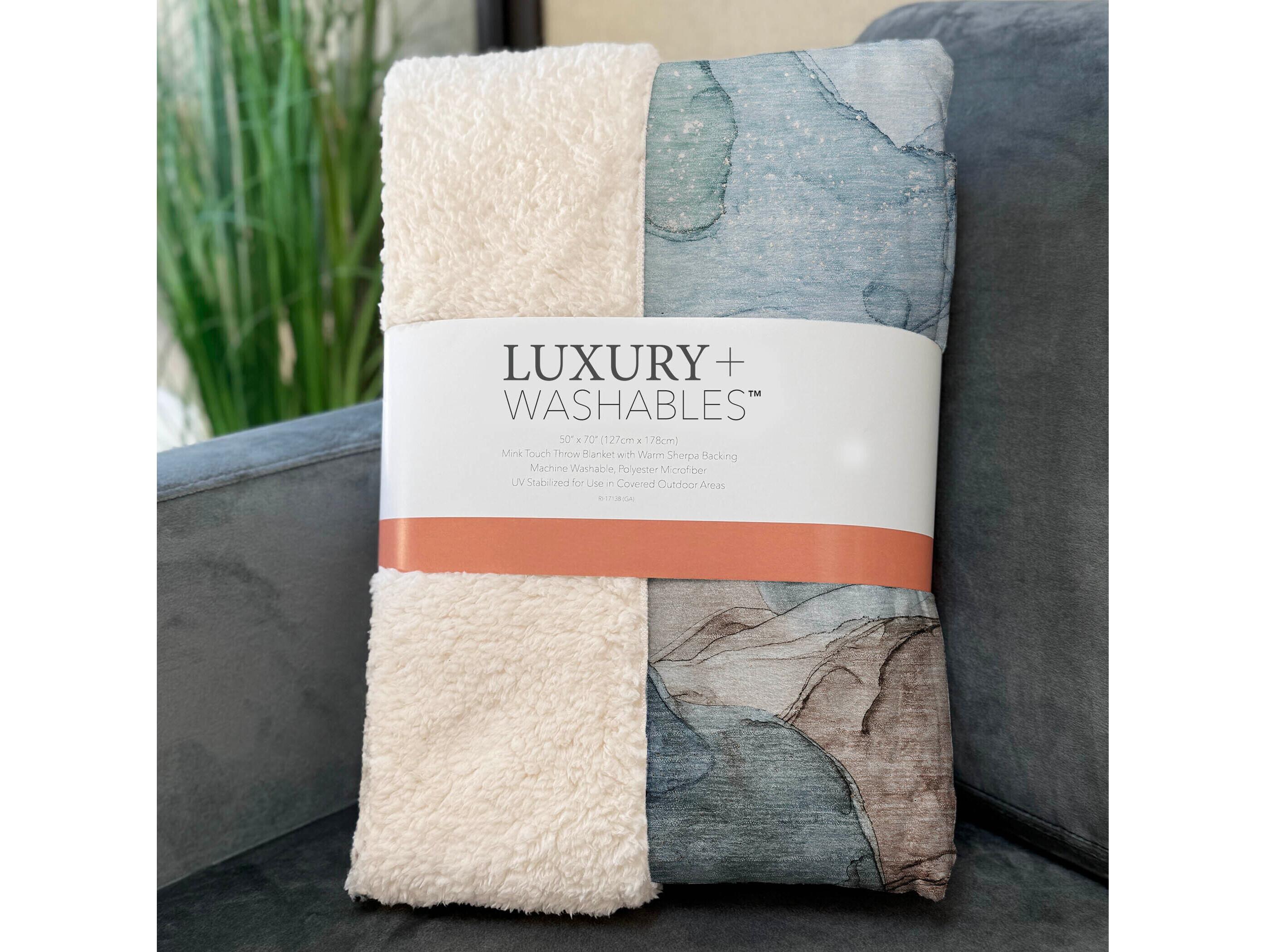 Dalyn Sherpa Blue Polyester Throw