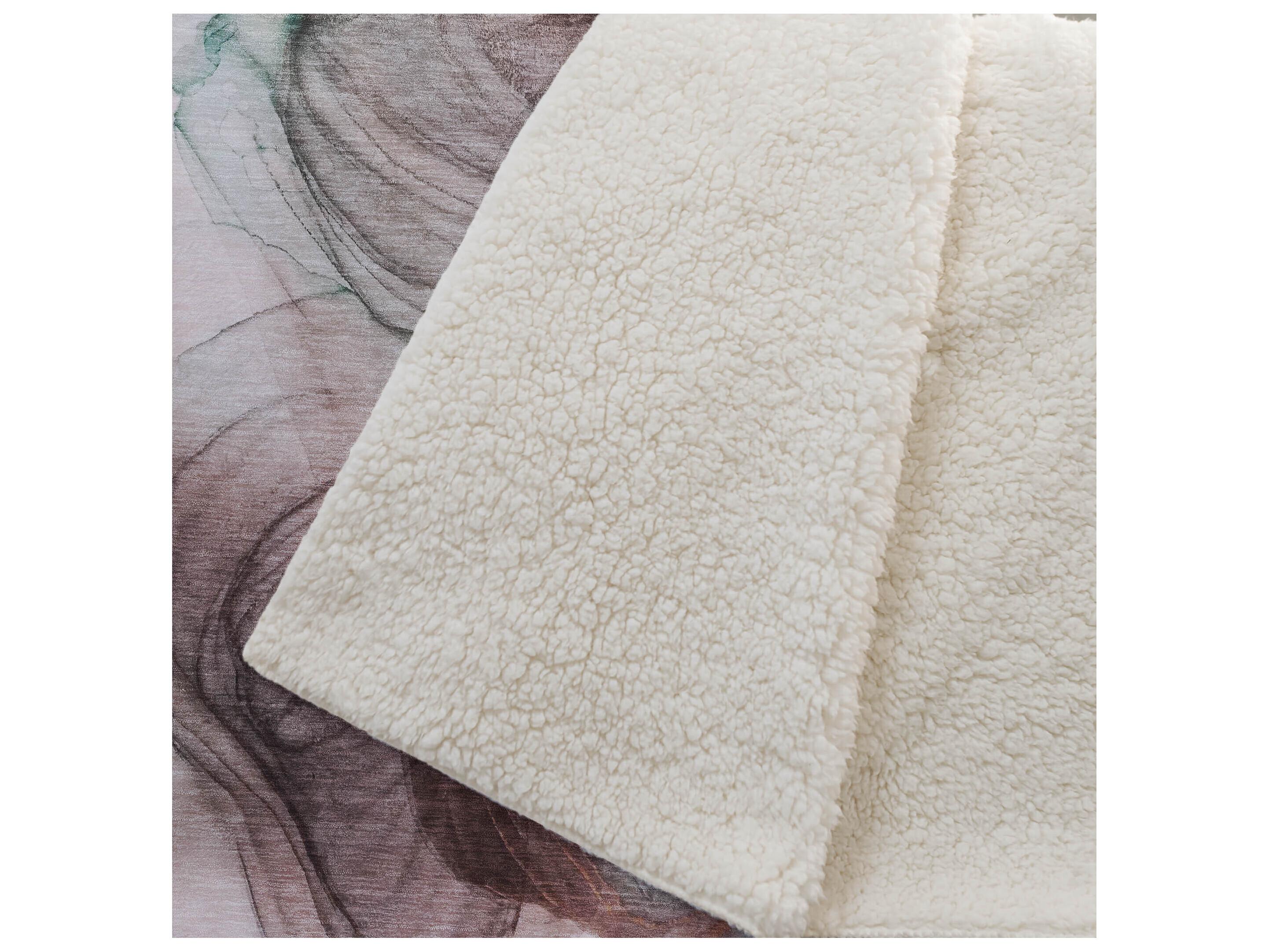 Dalyn Sherpa Red Polyester Throw