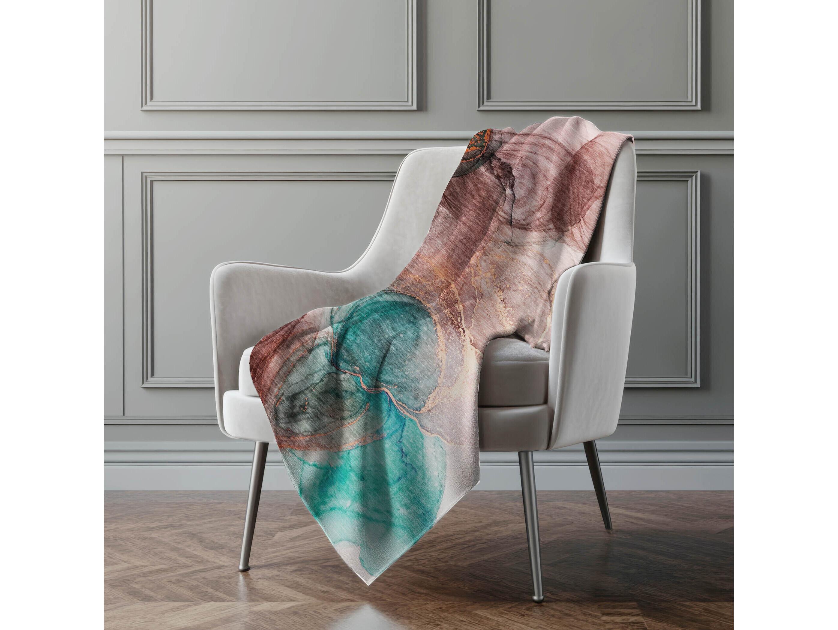 Dalyn Sherpa Red Polyester Throw