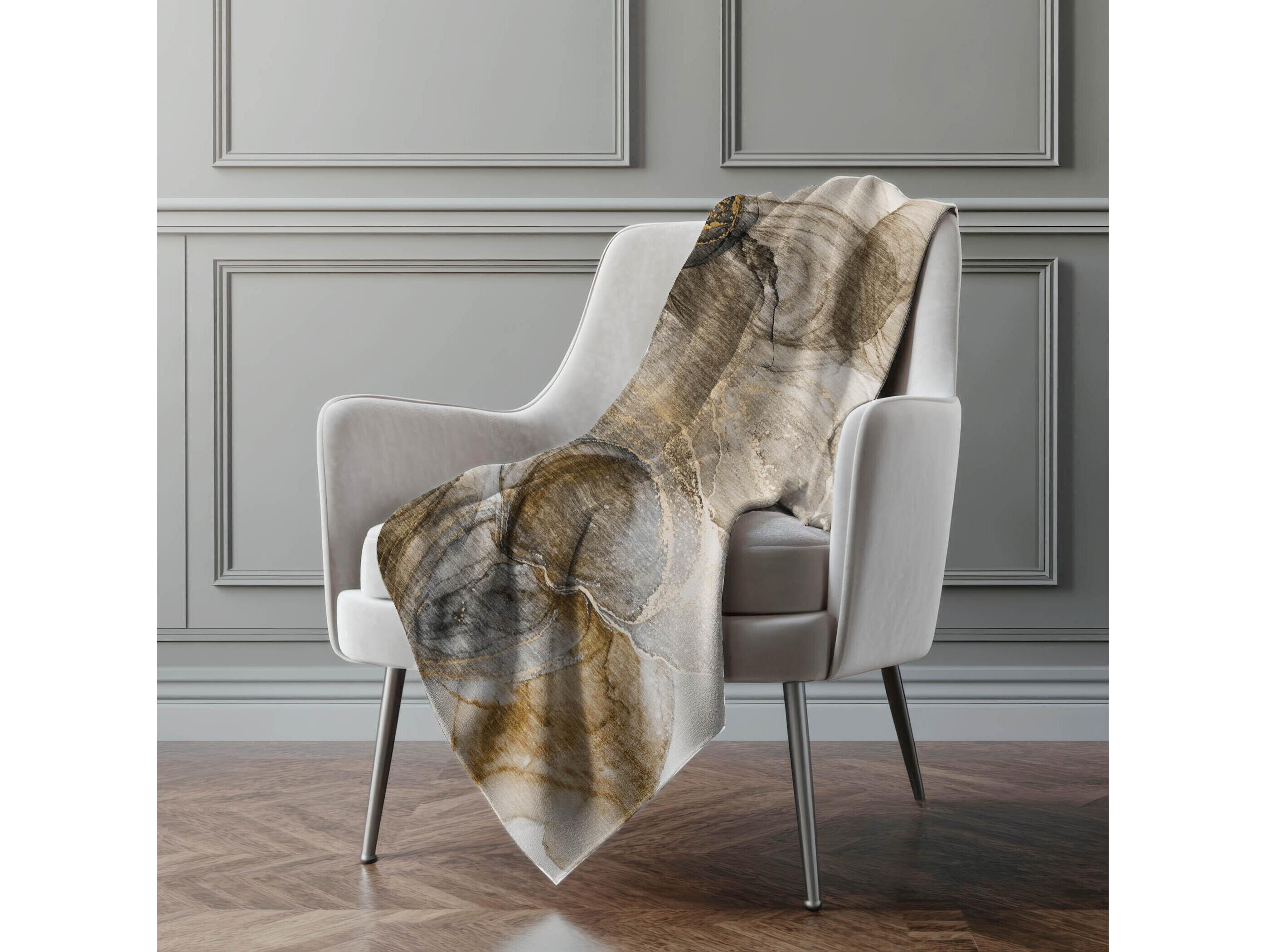 Dalyn Sherpa Brown Polyester Throw