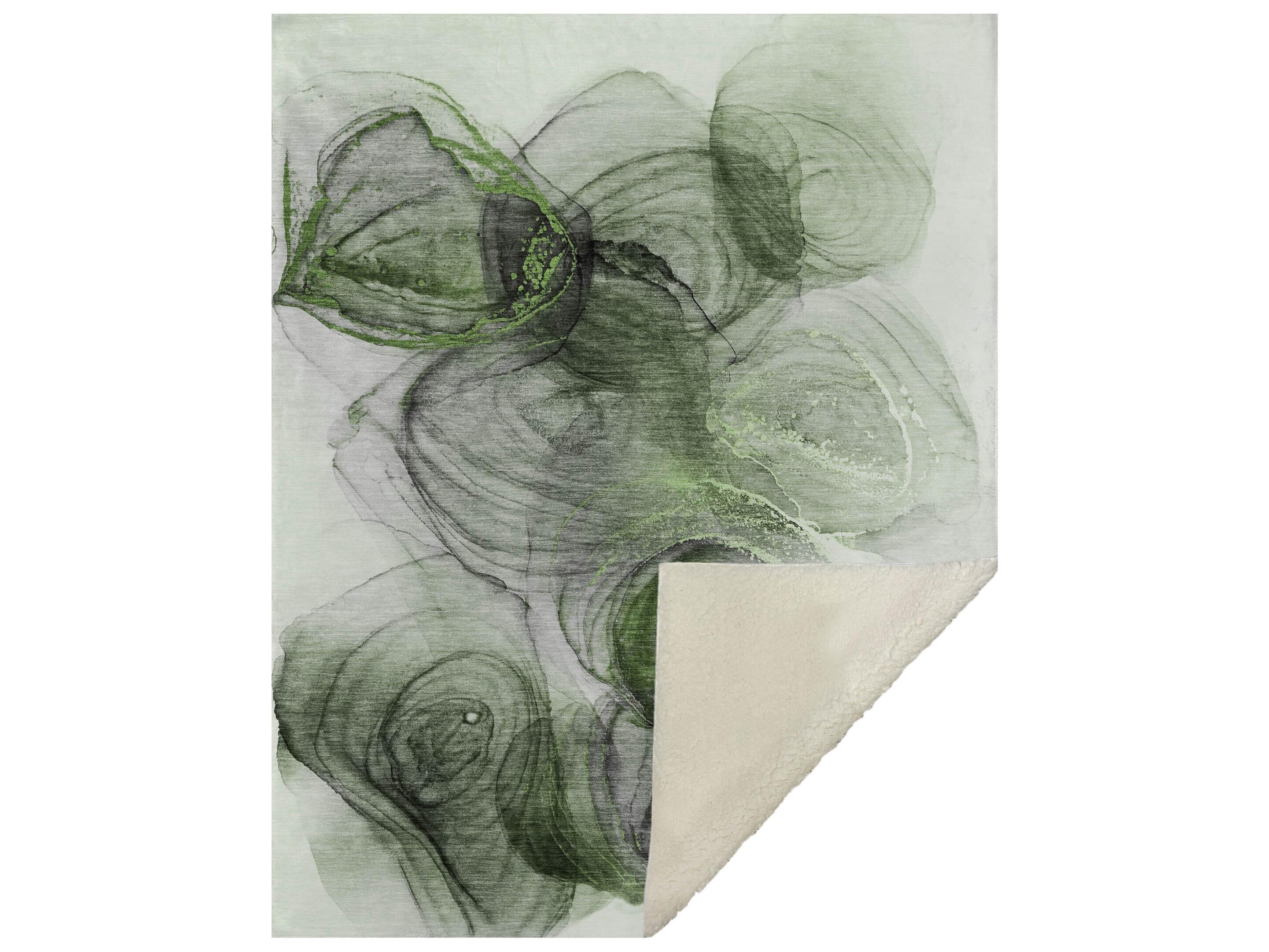 Dalyn Sherpa Green Polyester Throw