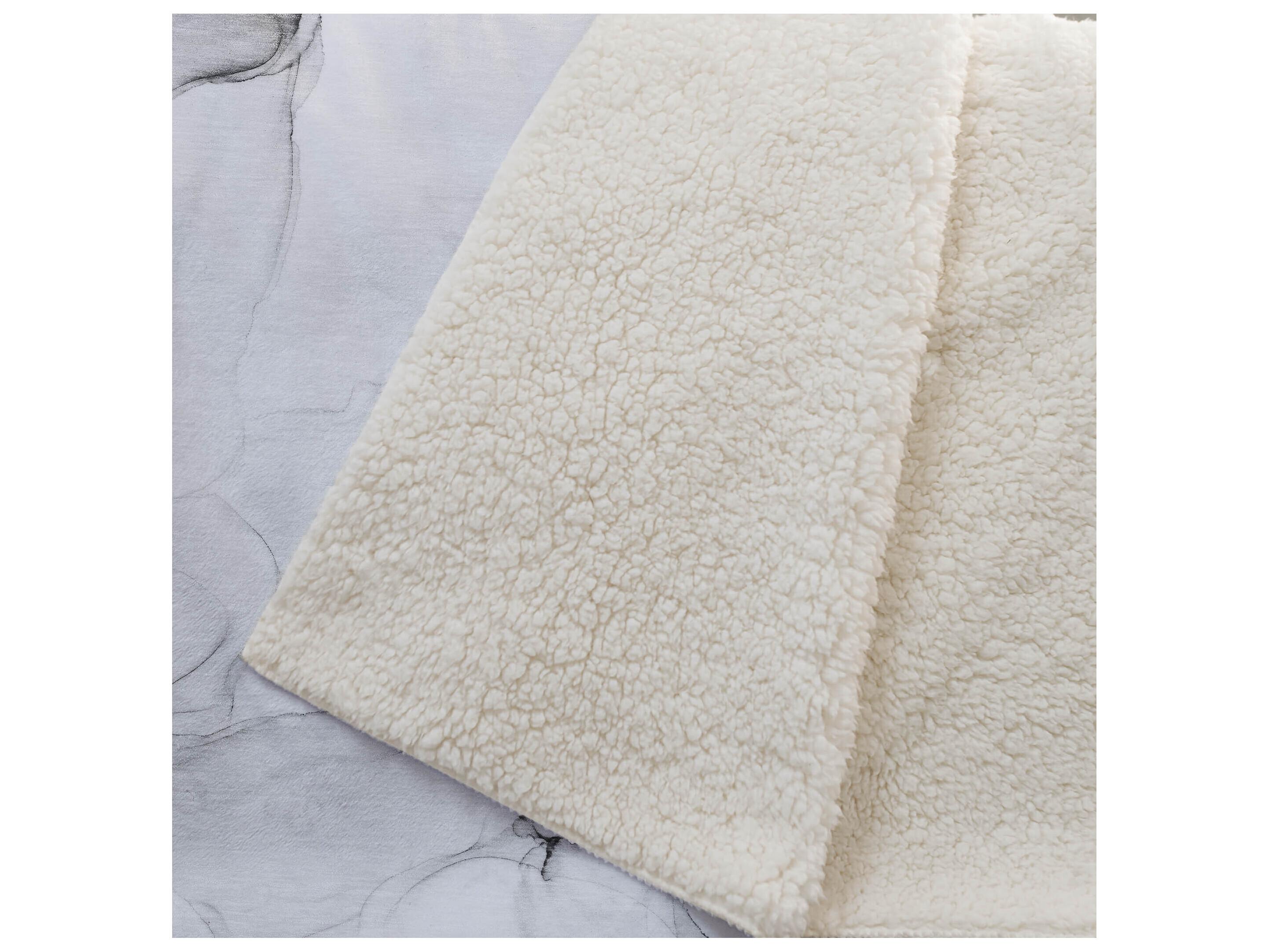 Dalyn Sherpa Gray Polyester Throw