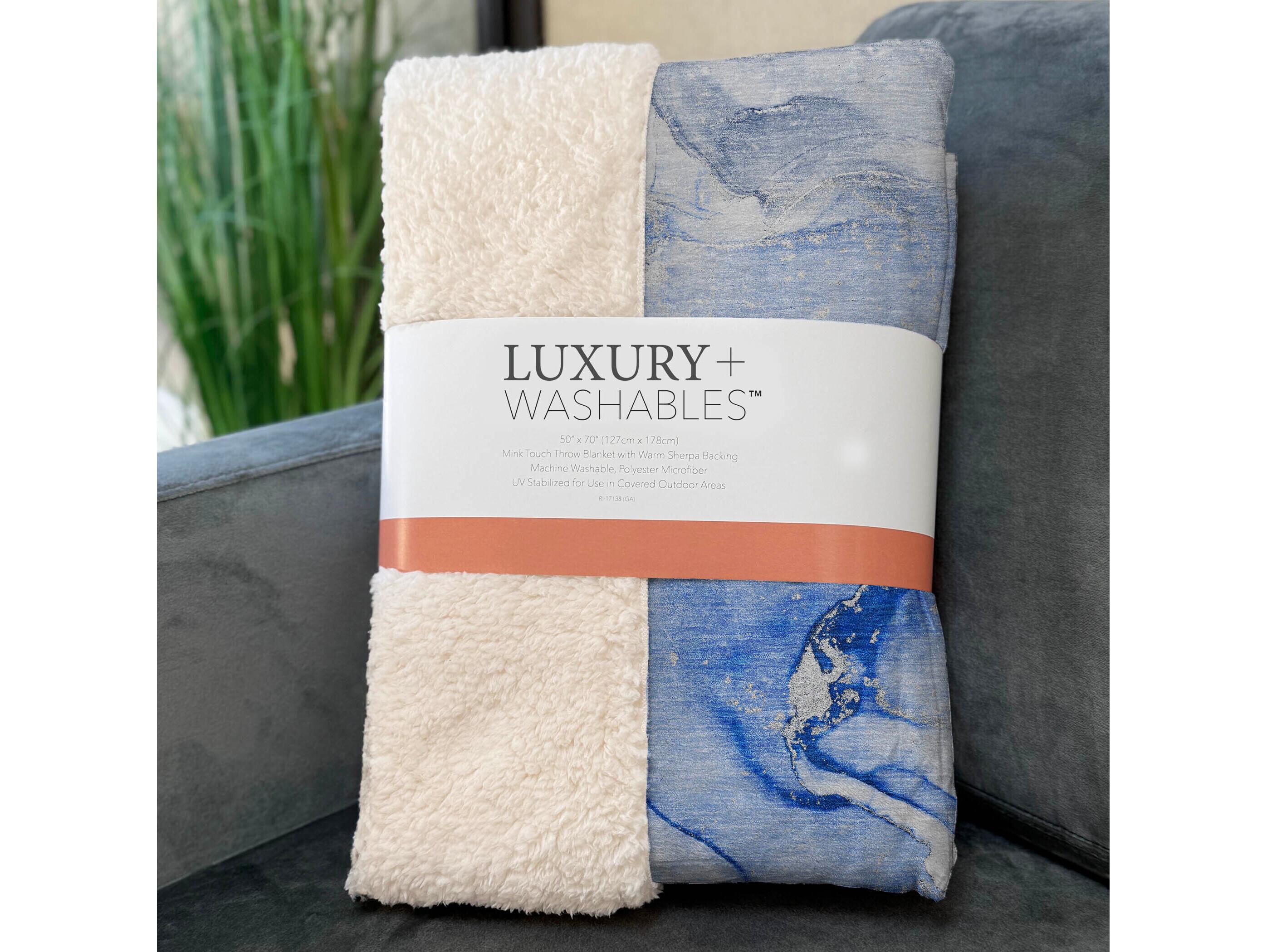 Dalyn Sherpa Blue Polyester Throw