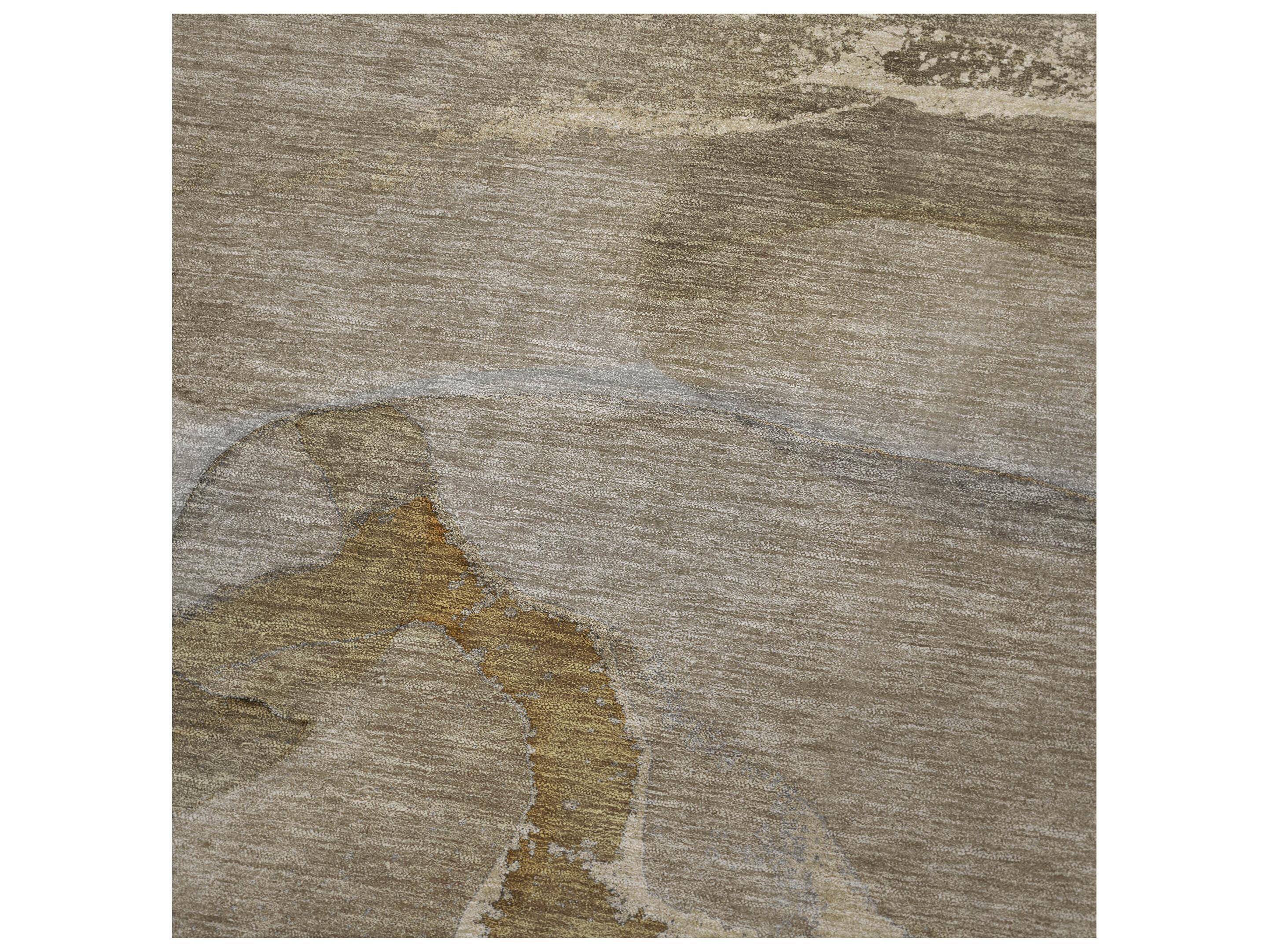 Dalyn Sherpa Brown Polyester Throw