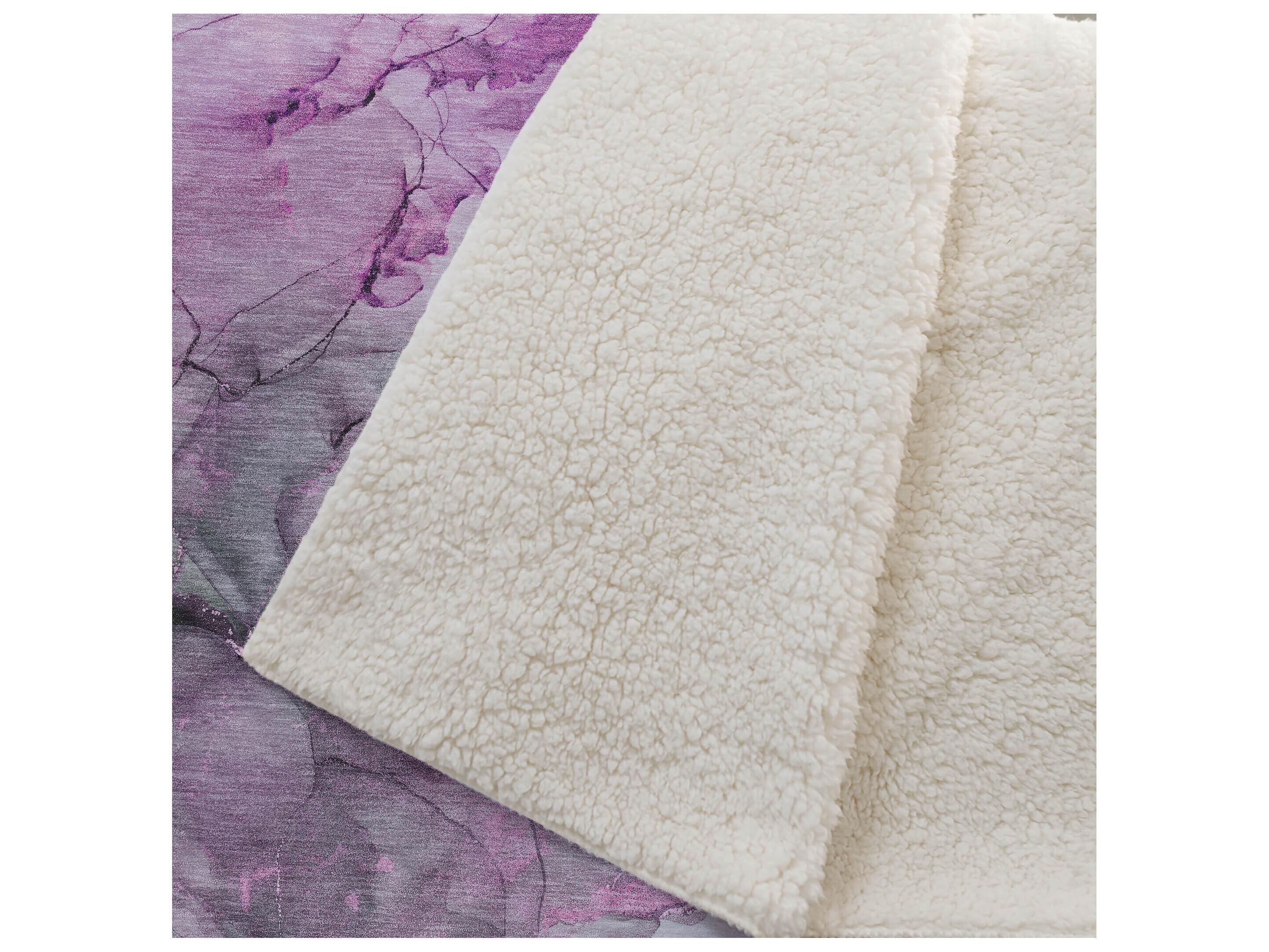 Dalyn Sherpa Pink Polyester Throw