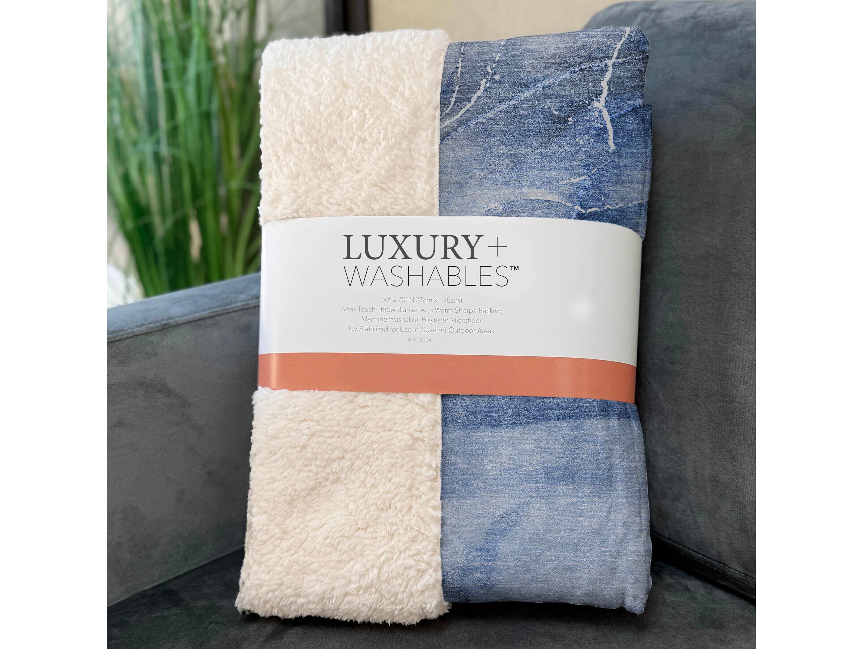 Dalyn Sherpa Blue Polyester Throw