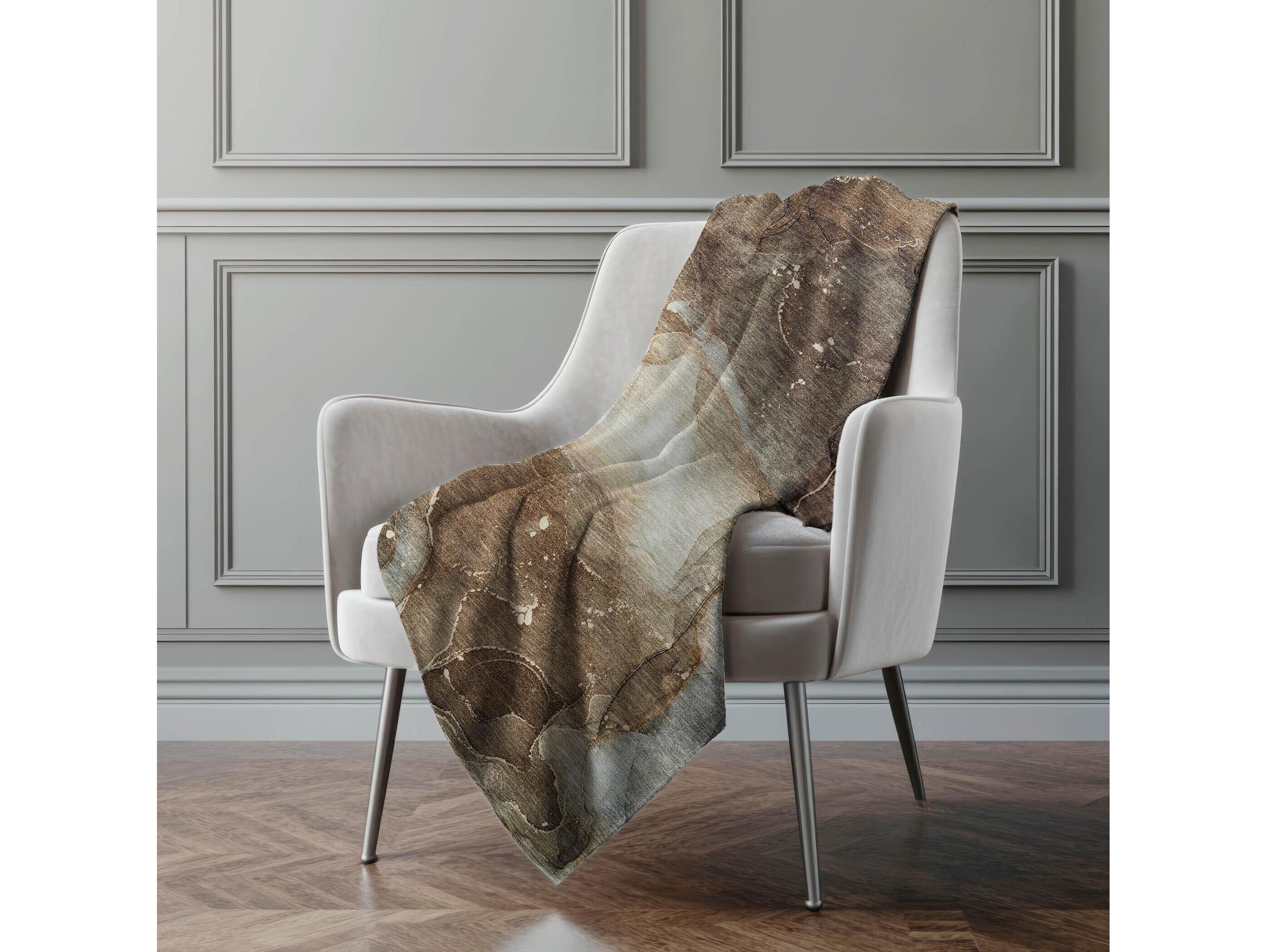 Dalyn Sherpa Brown Polyester Throw