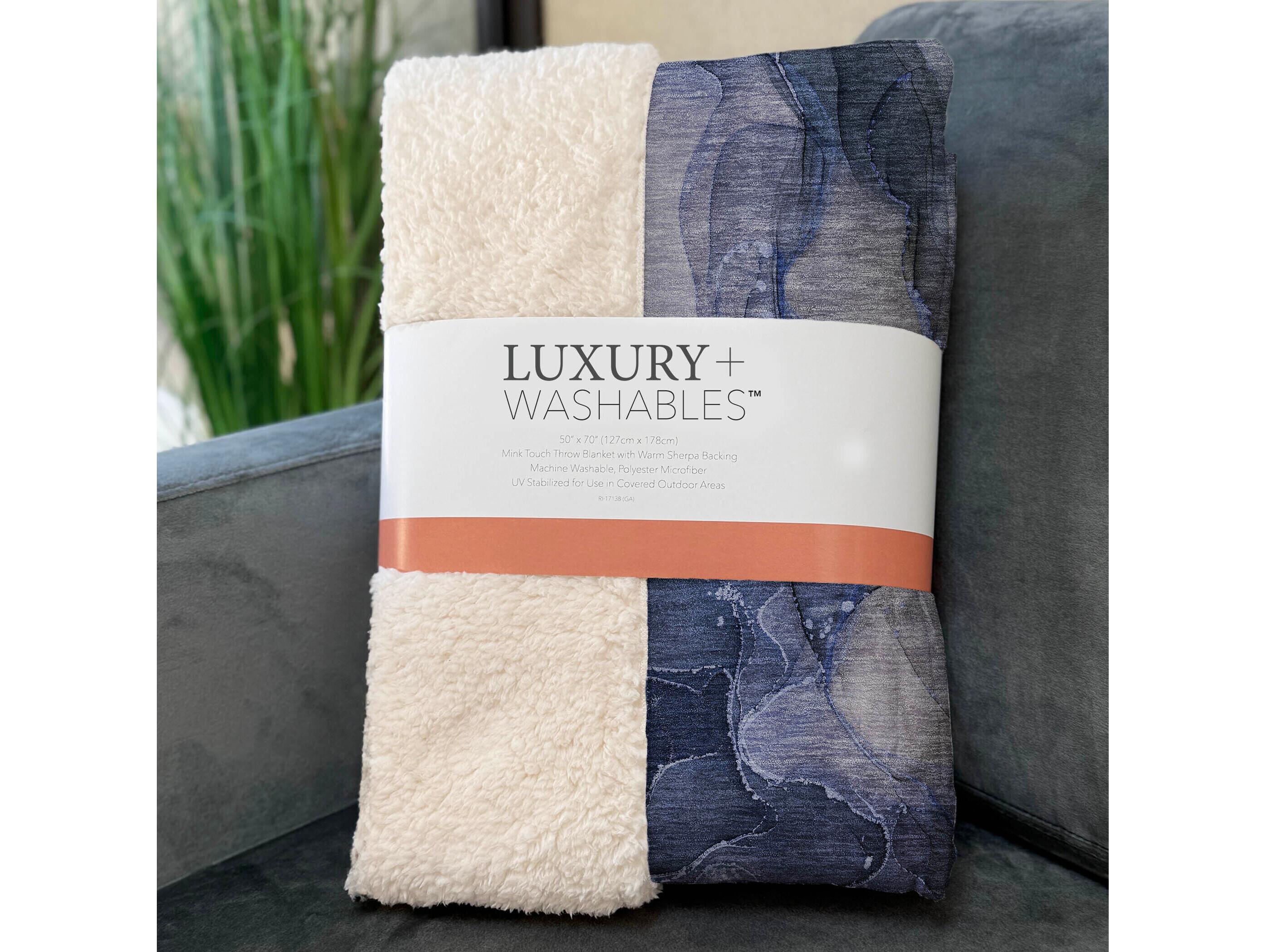 Dalyn Sherpa Blue Polyester Throw