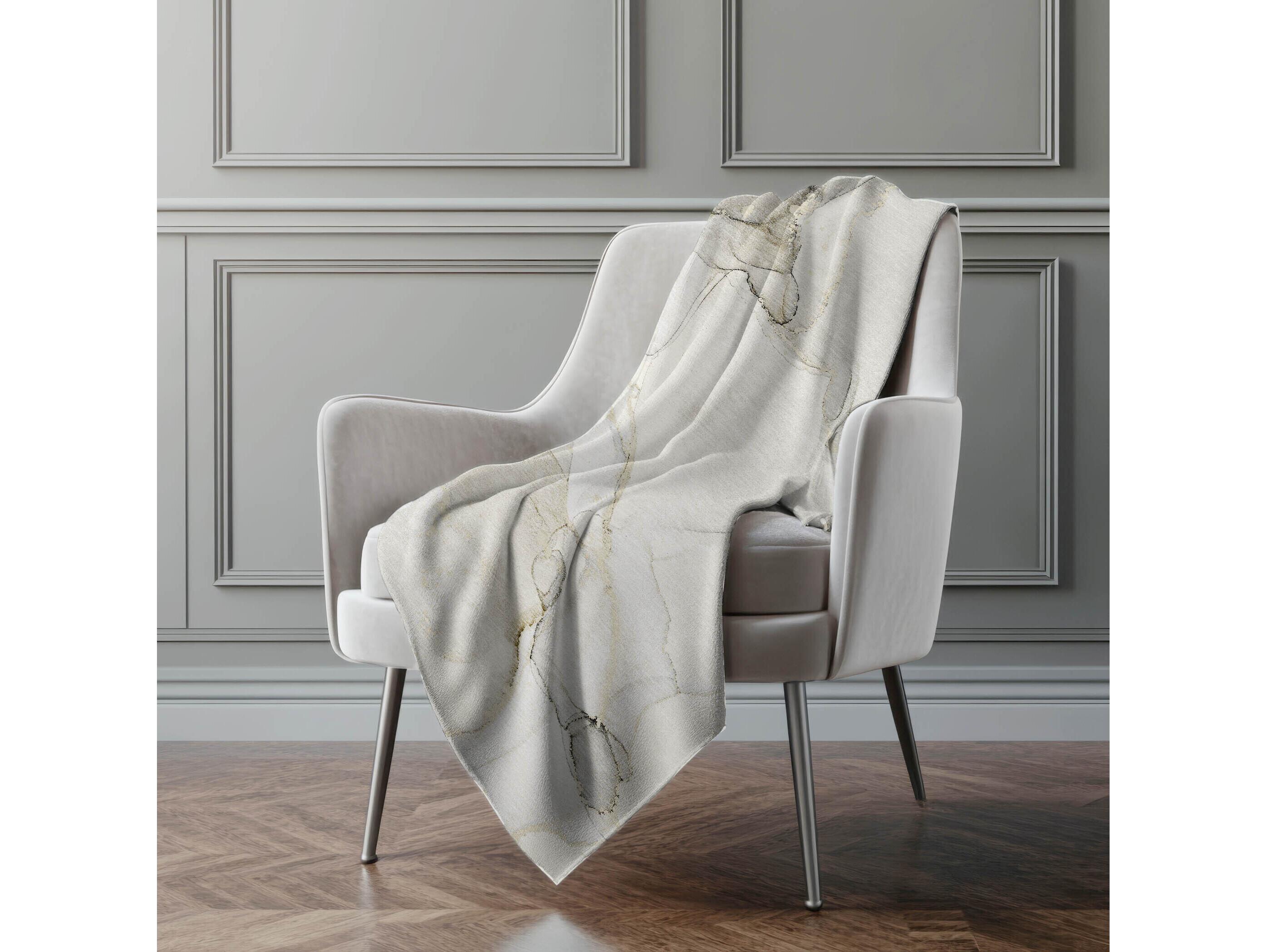 Dalyn Sherpa Brown Polyester Throw