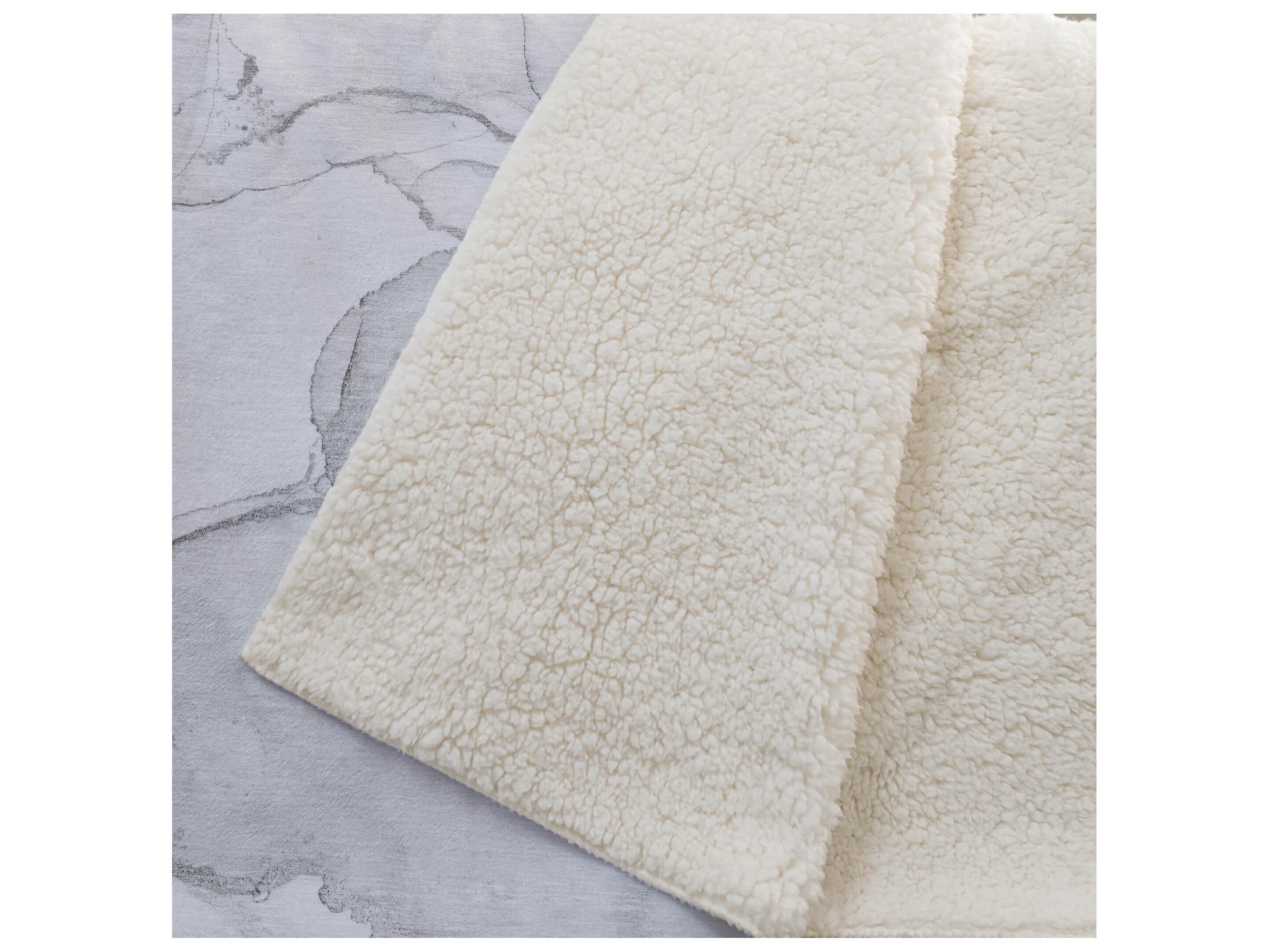 Dalyn Sherpa Gray Polyester Throw