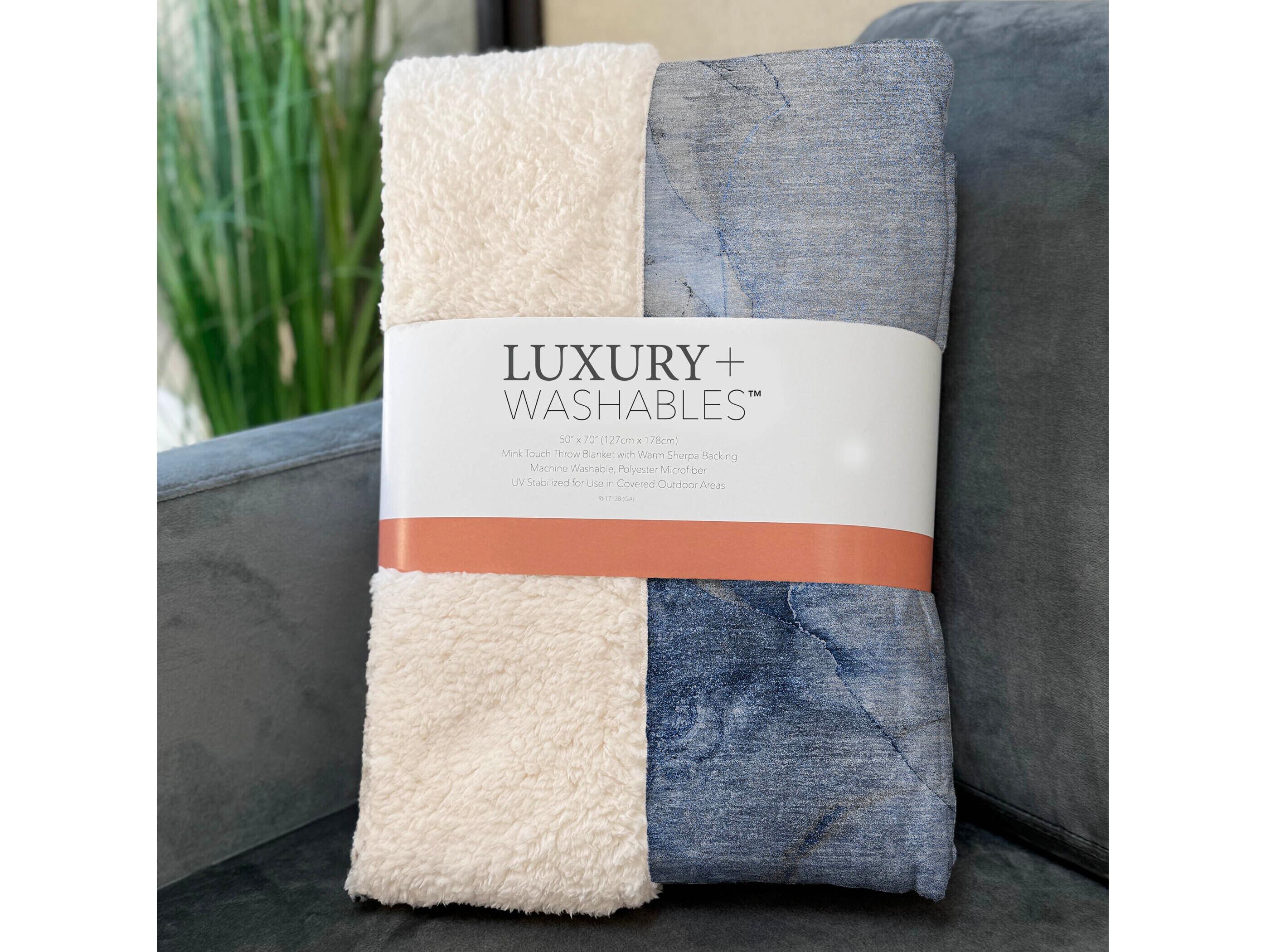 Dalyn Sherpa Blue Polyester Throw