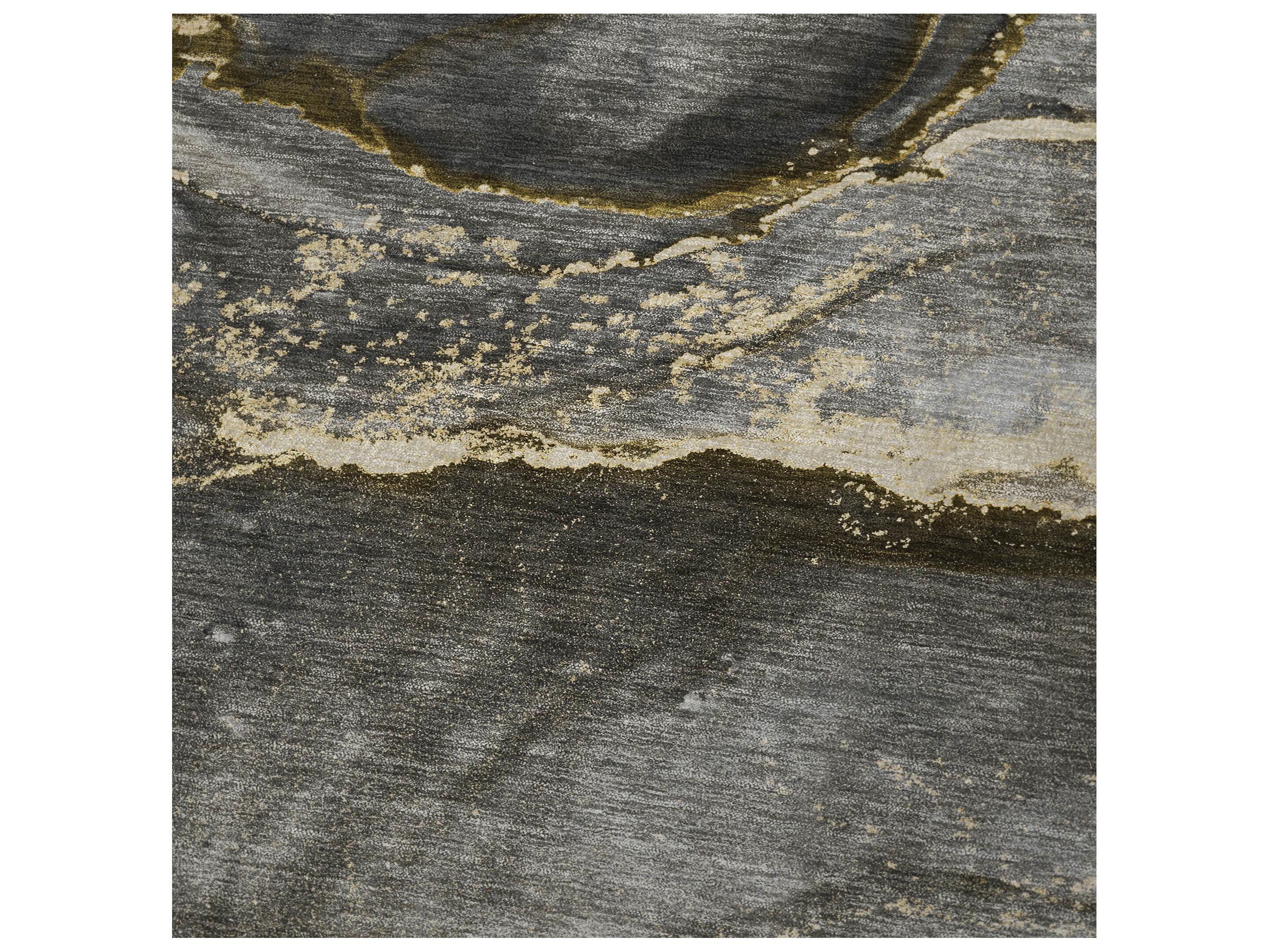 Dalyn Sherpa Gold Polyester Throw