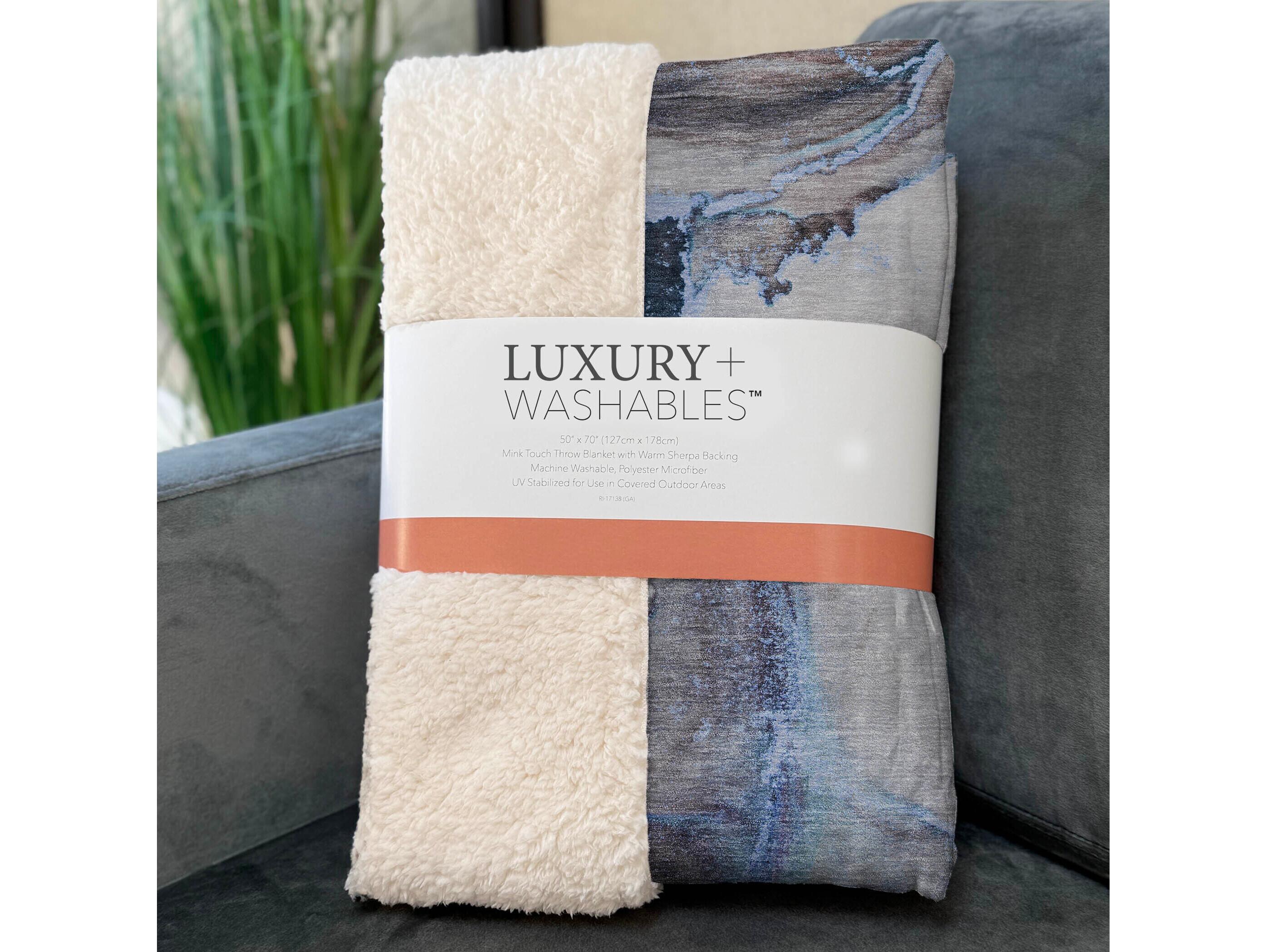 Dalyn Sherpa Blue Polyester Throw