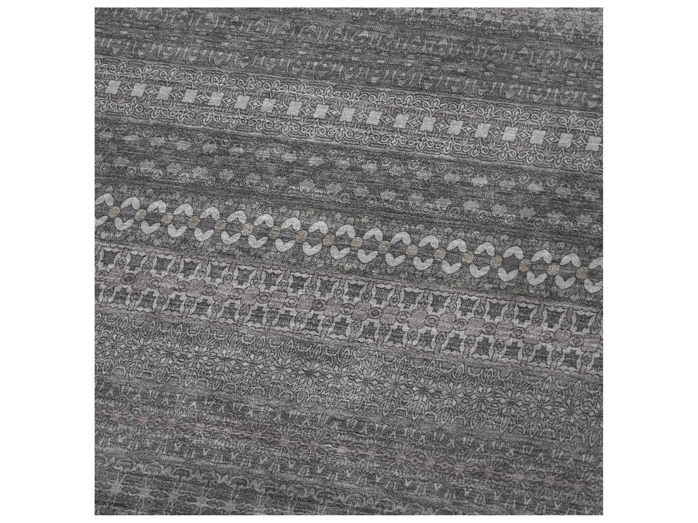 Dalyn Sherpa Gray Polyester Throw