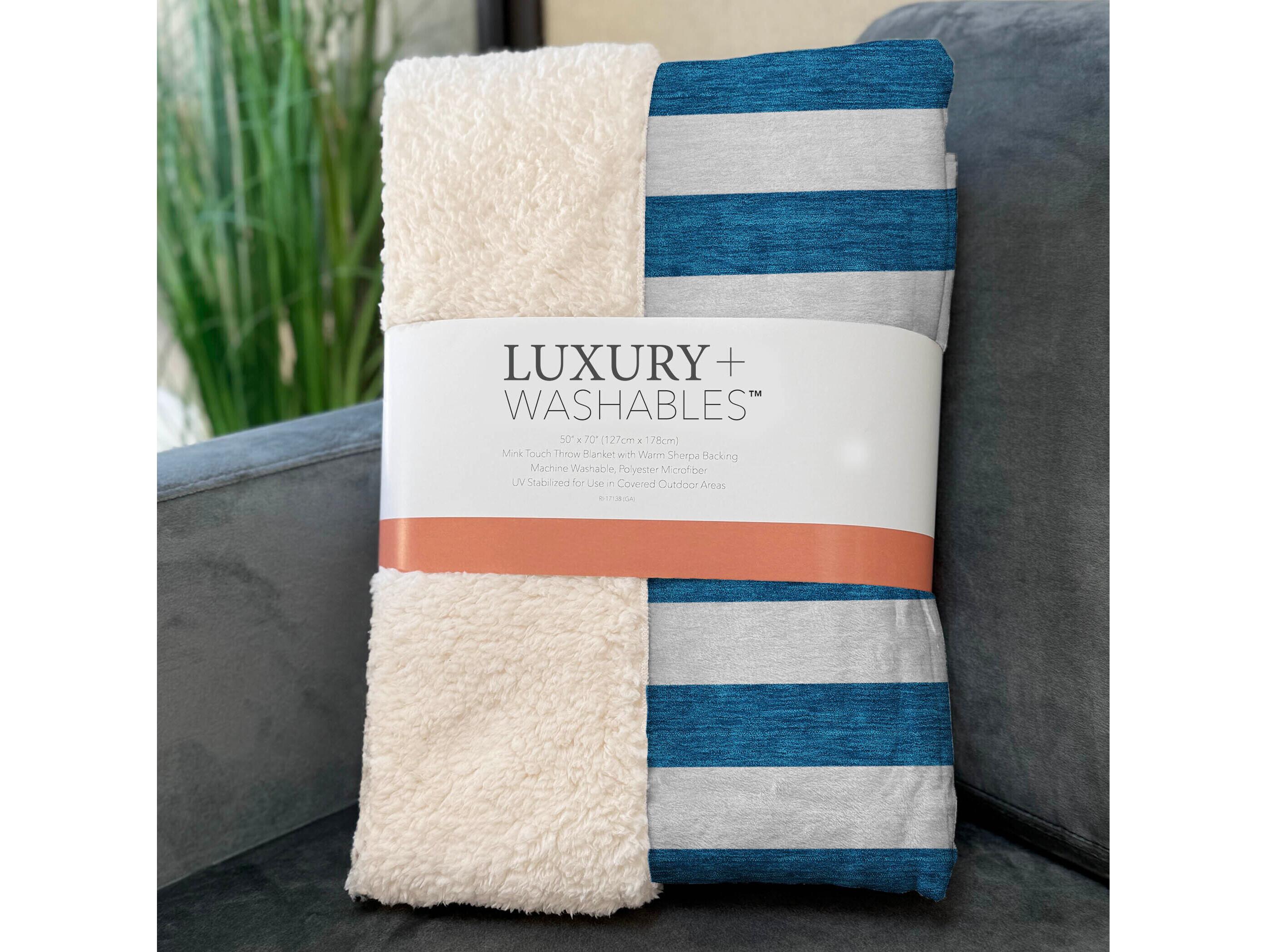 Dalyn Sherpa Blue Polyester Throw