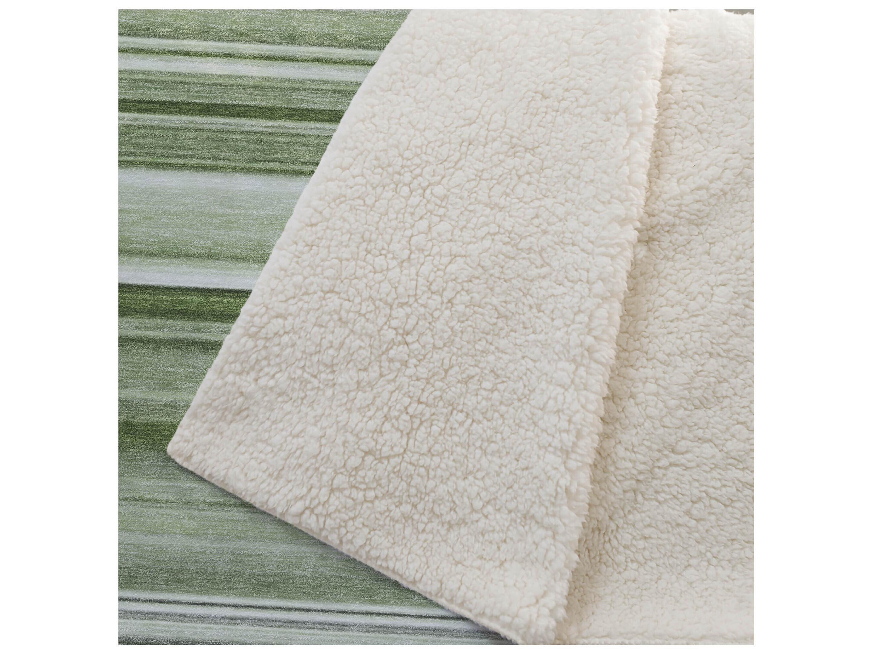 Dalyn Sherpa Green Polyester Throw