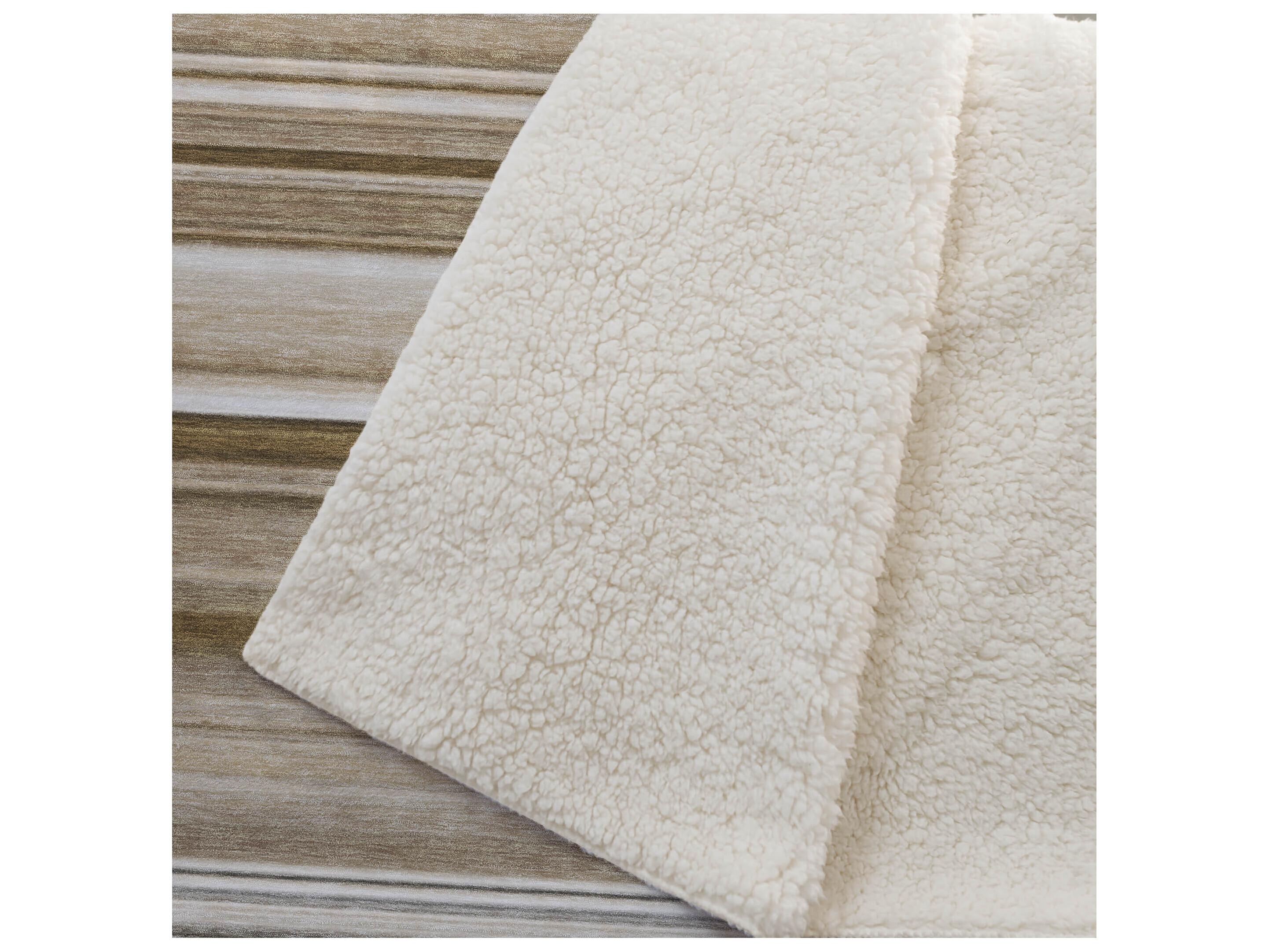 Dalyn Sherpa Brown Polyester Throw