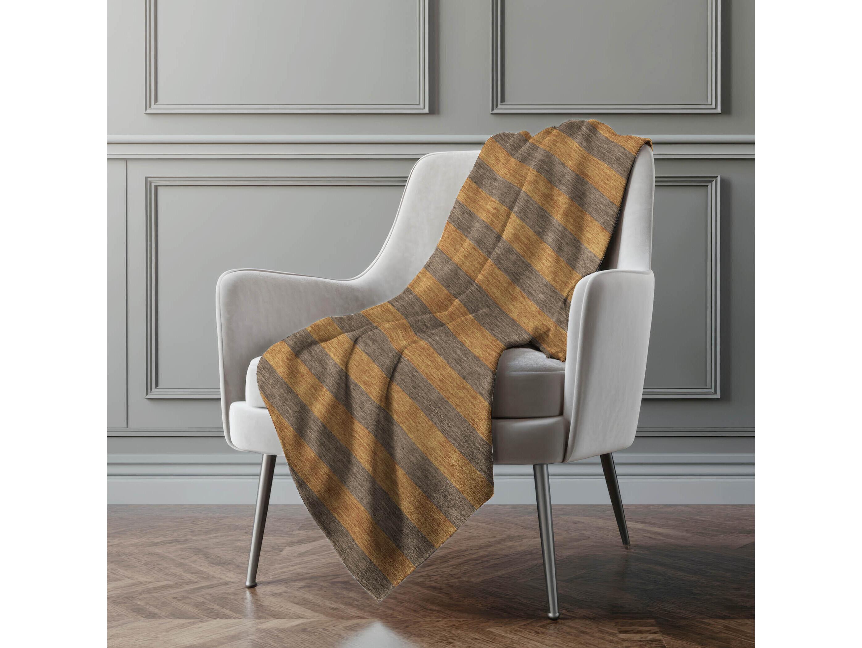 Dalyn Sherpa Brown Polyester Throw