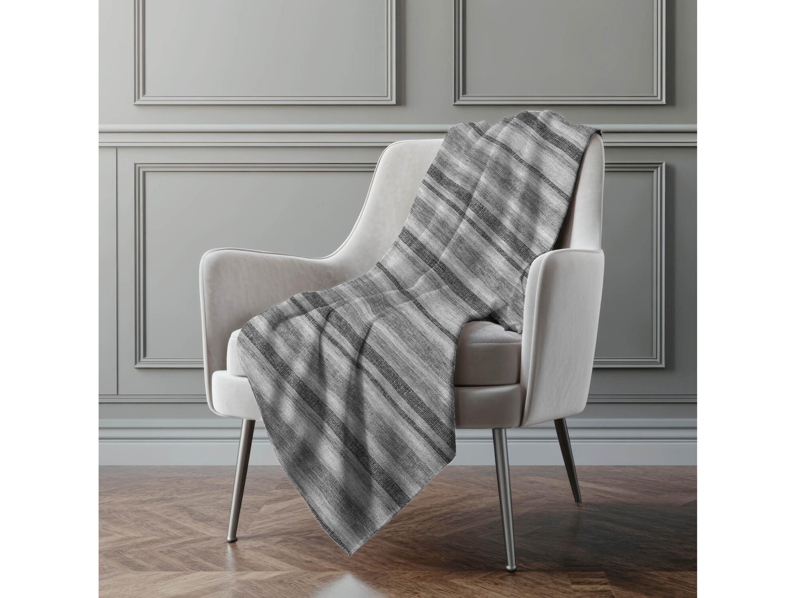 Dalyn Sherpa Gray Polyester Throw