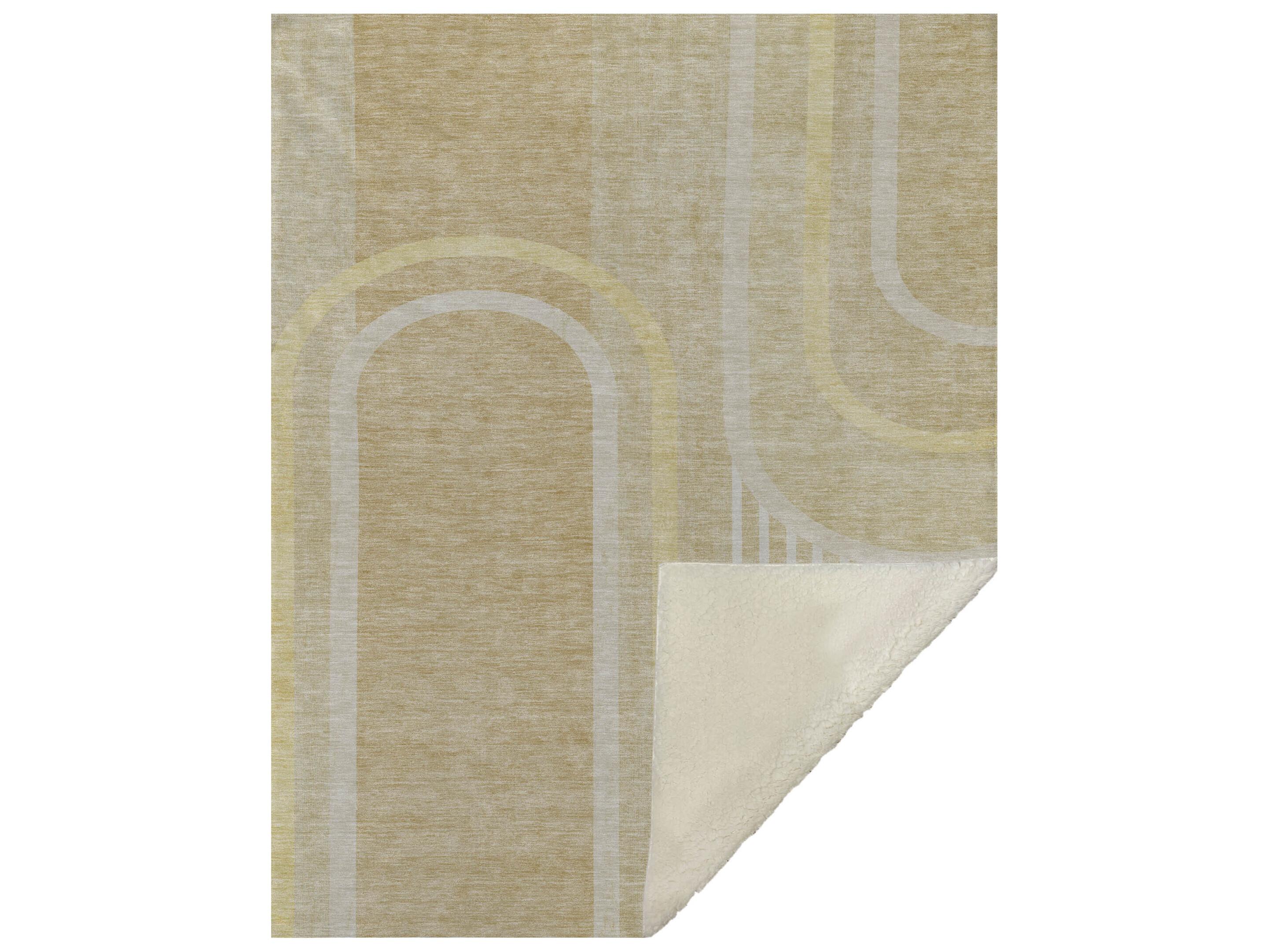 Dalyn Sherpa Brown Polyester Throw