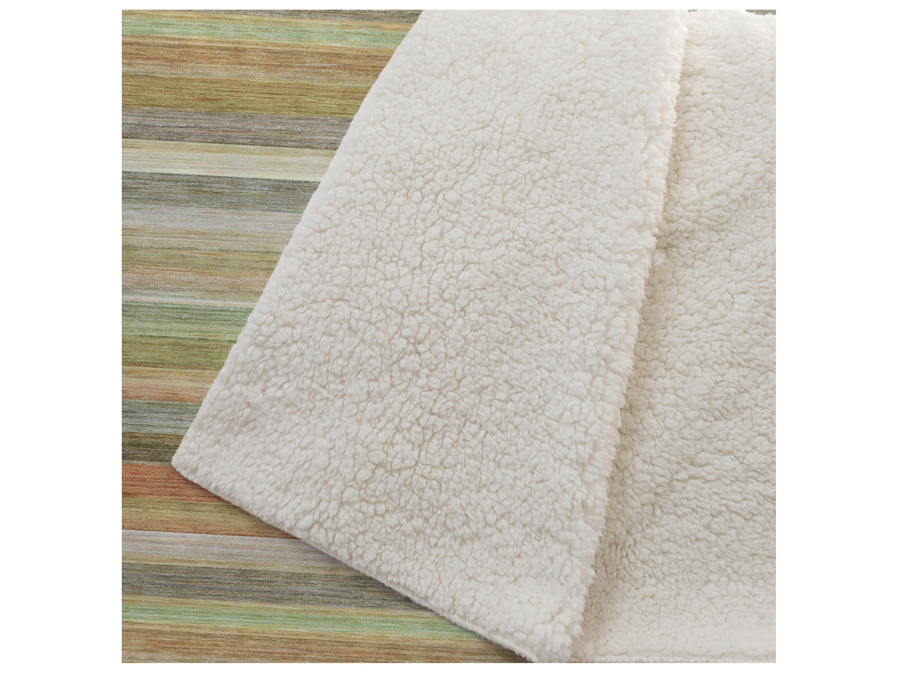 Dalyn Sherpa Green Polyester Throw