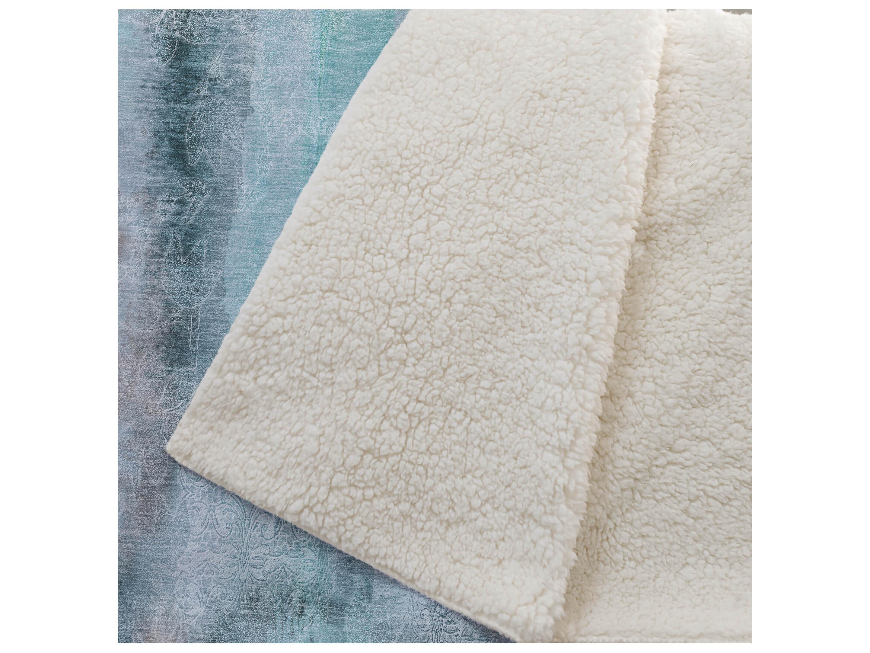 Dalyn Sherpa Teal Polyester Throw