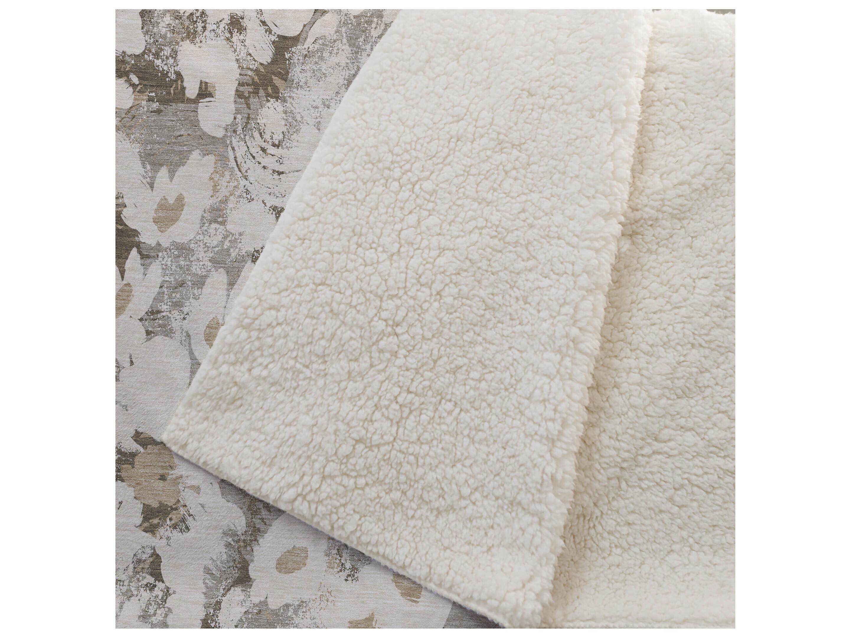 Dalyn Sherpa Brown Polyester Throw