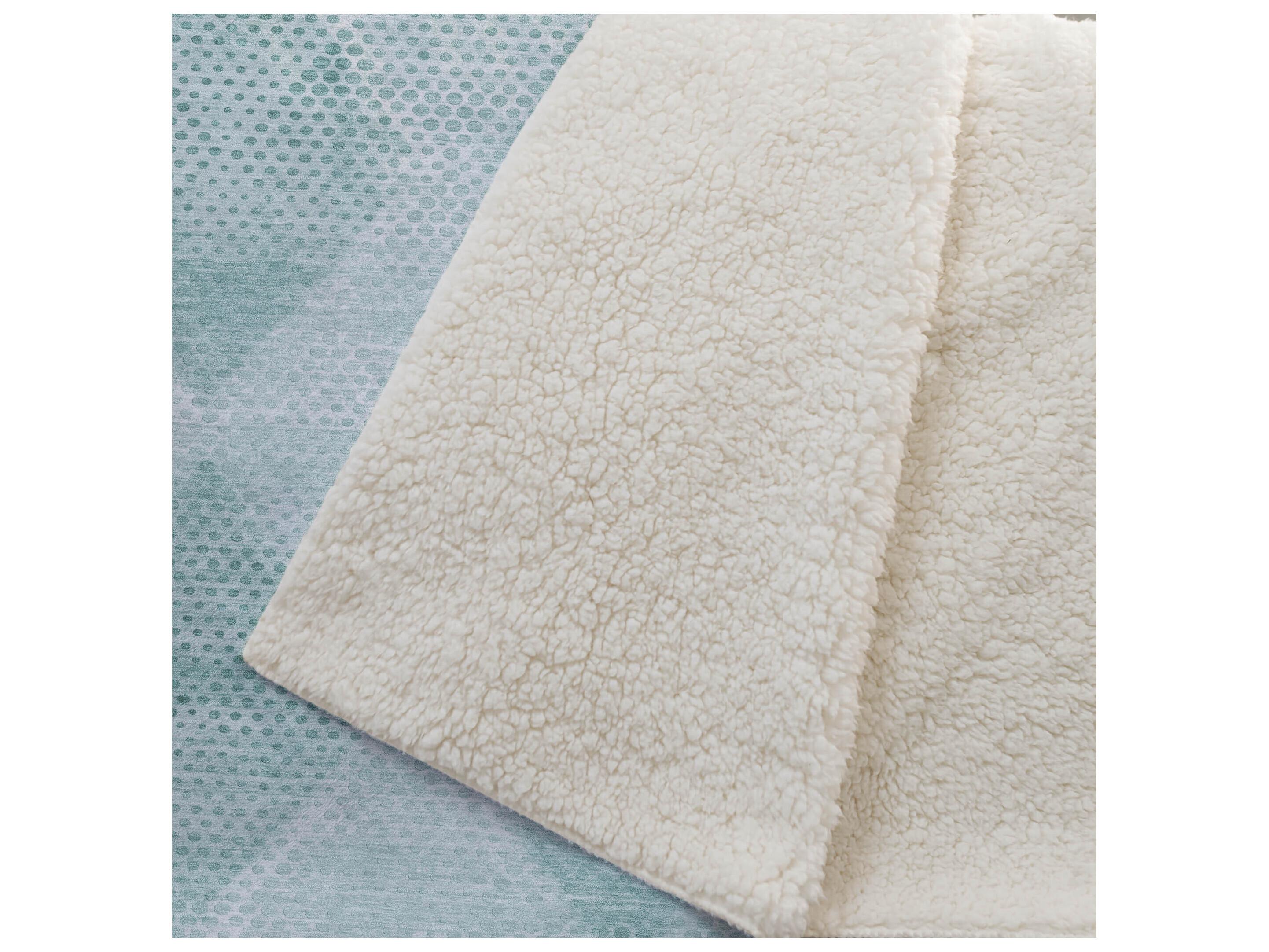 Dalyn Sherpa Teal Polyester Throw