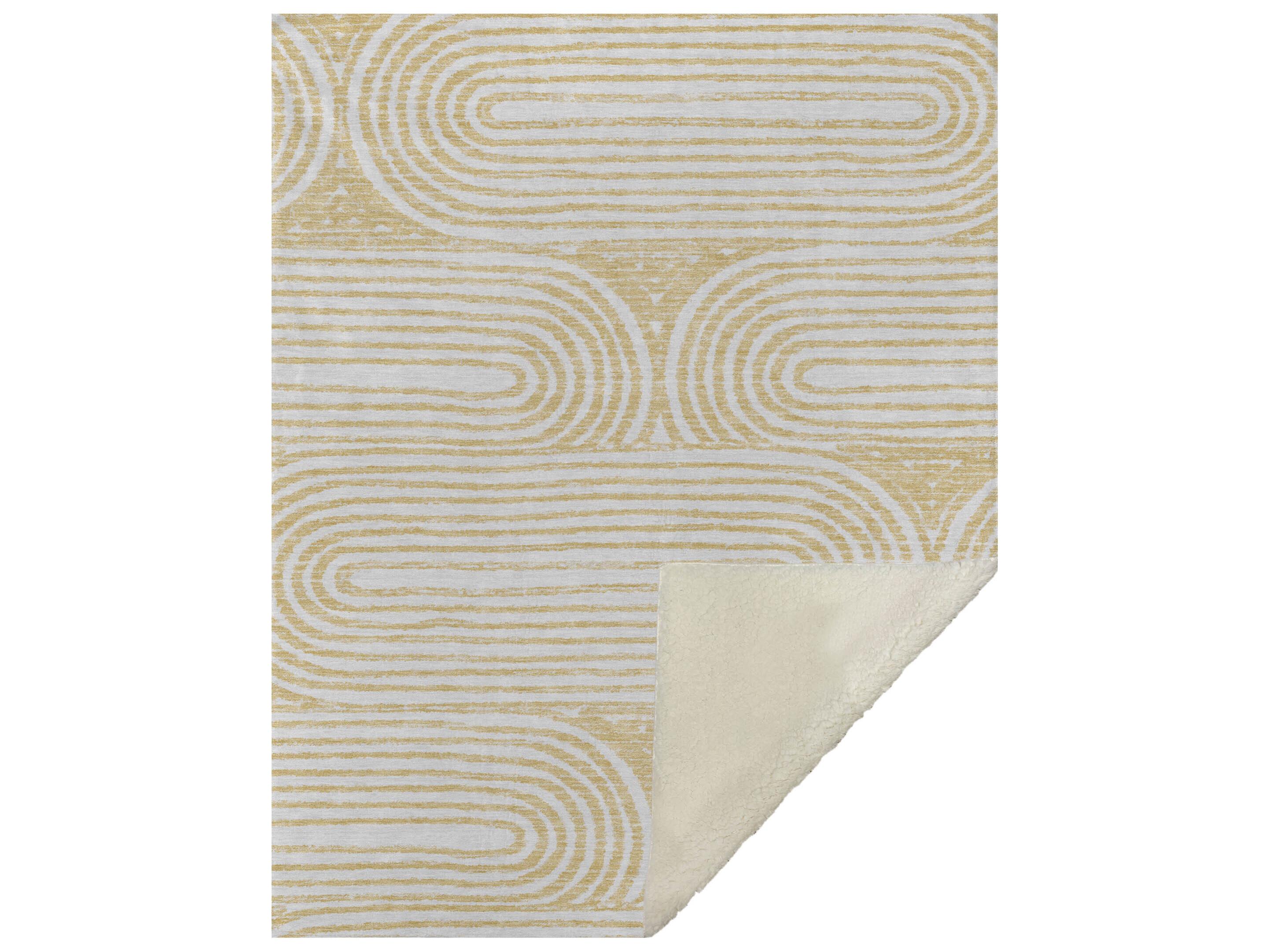 Dalyn Sherpa Gold Polyester Throw