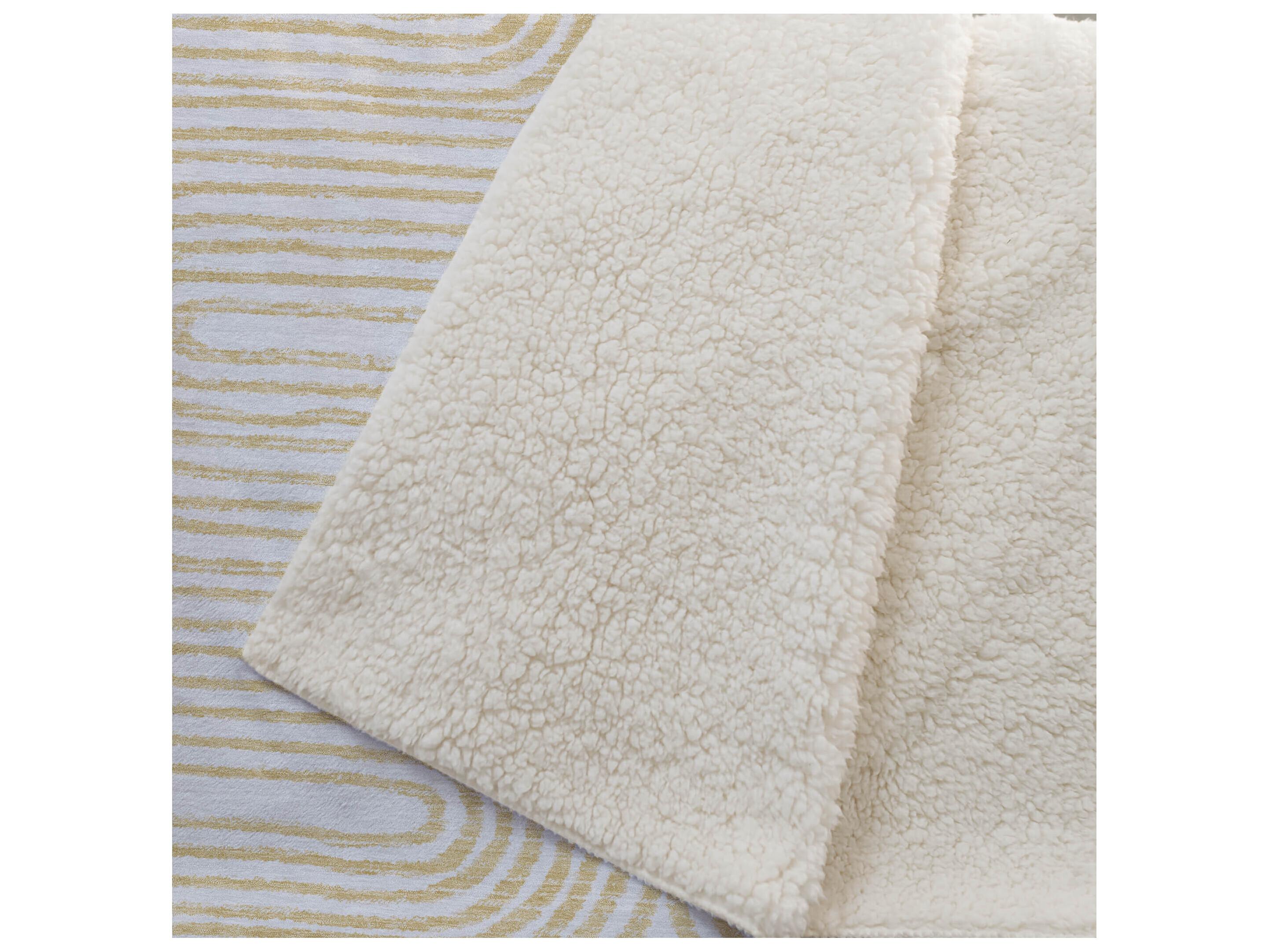 Dalyn Sherpa Gold Polyester Throw