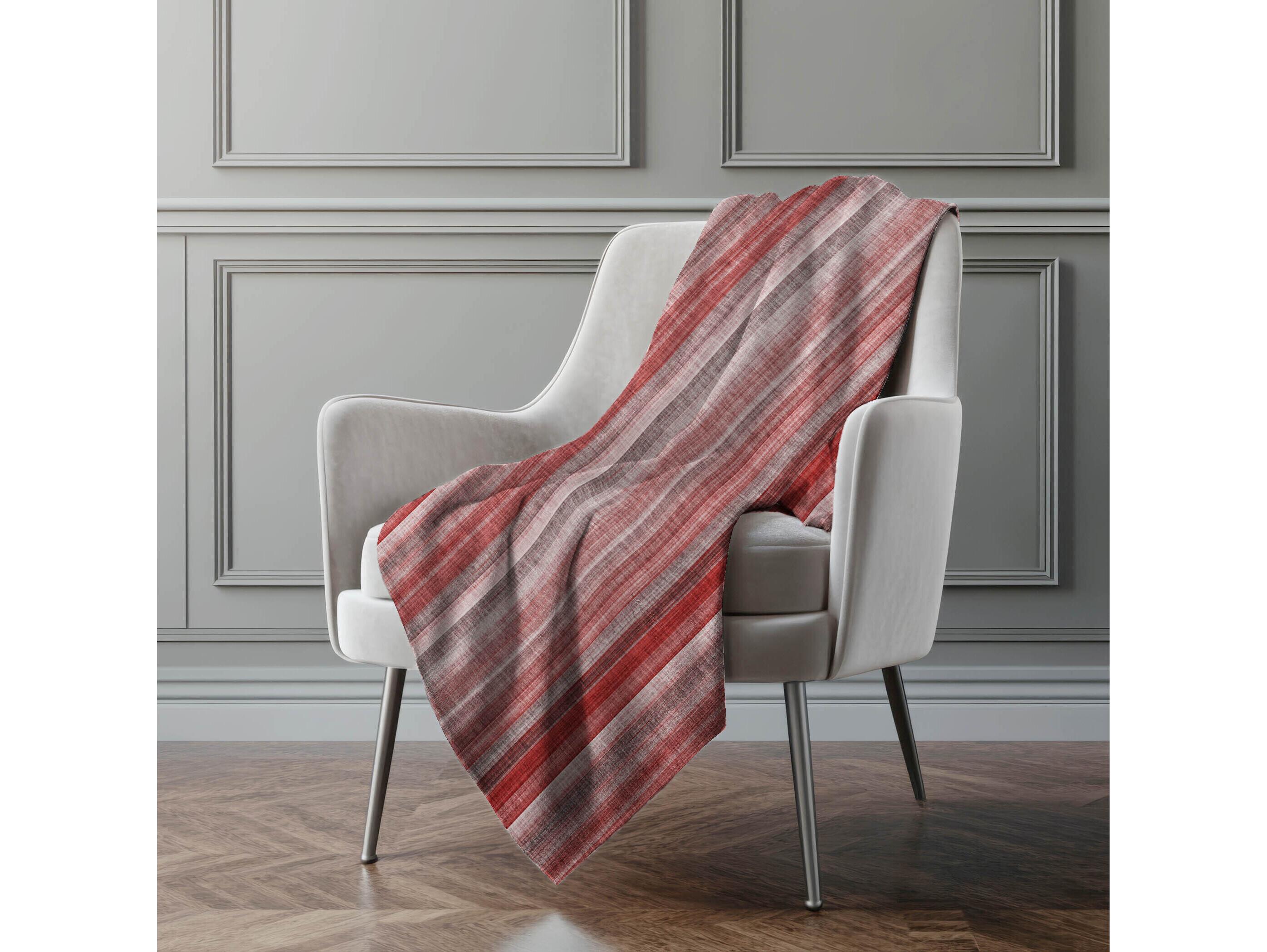 Dalyn Sherpa Red Polyester Throw