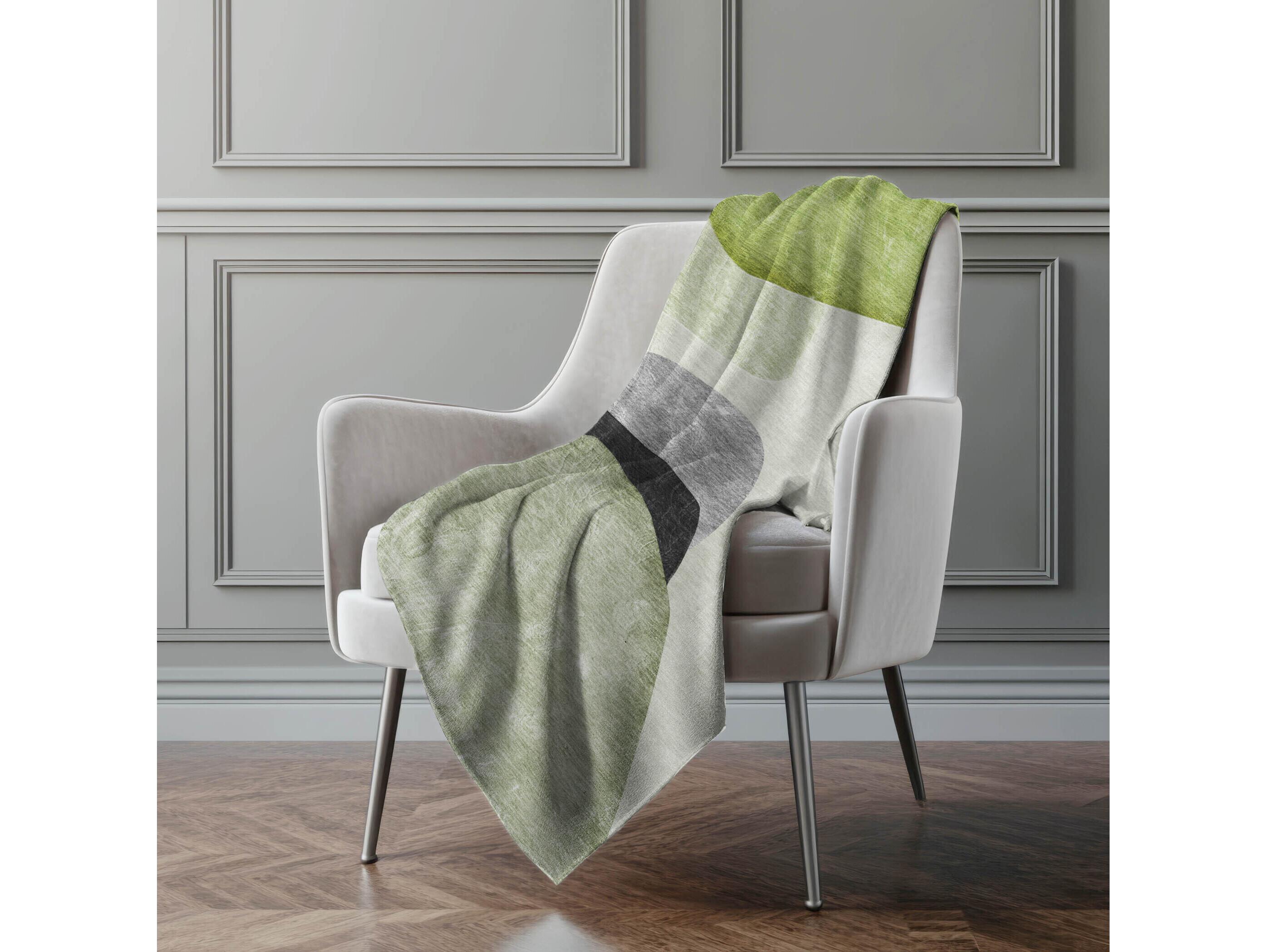 Dalyn Sherpa Green Polyester Throw