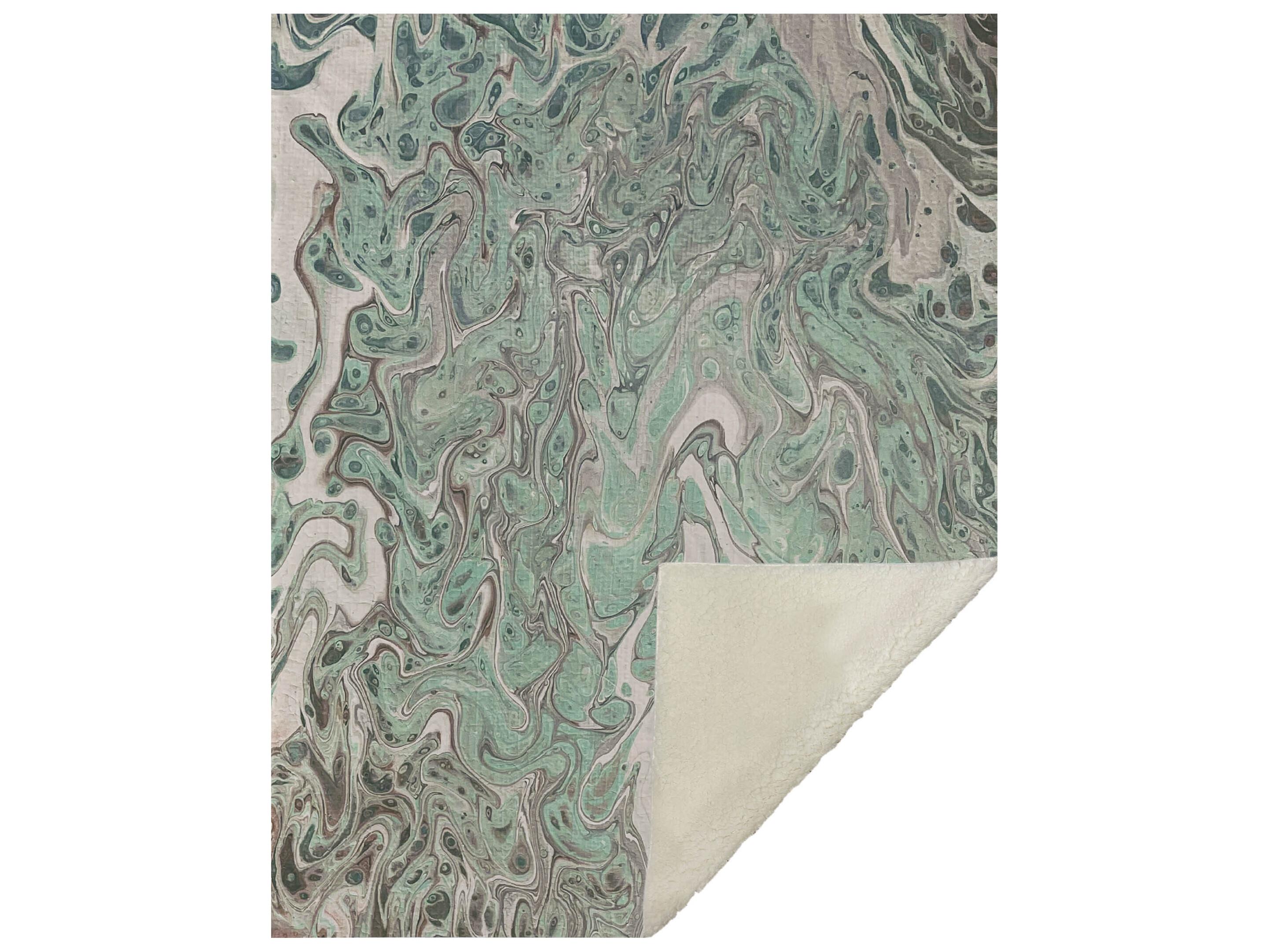 Dalyn Sherpa Green Polyester Throw