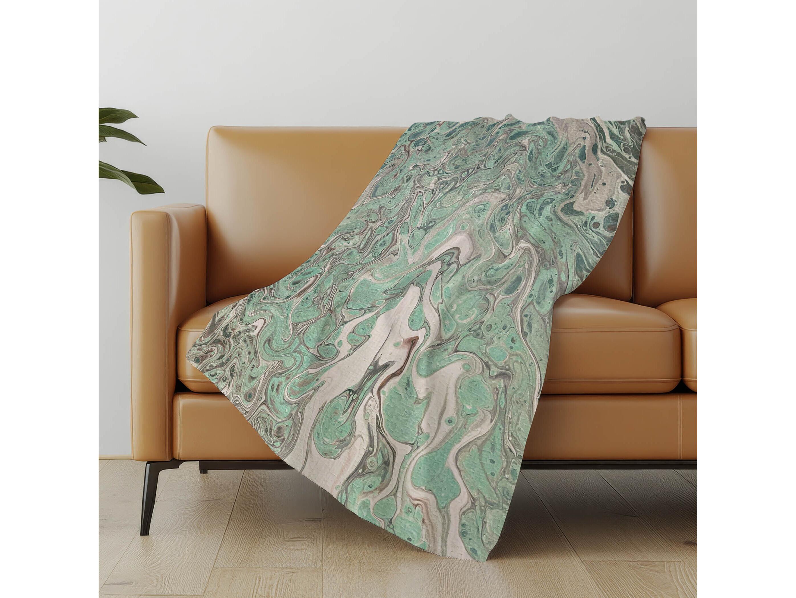 Dalyn Sherpa Green Polyester Throw