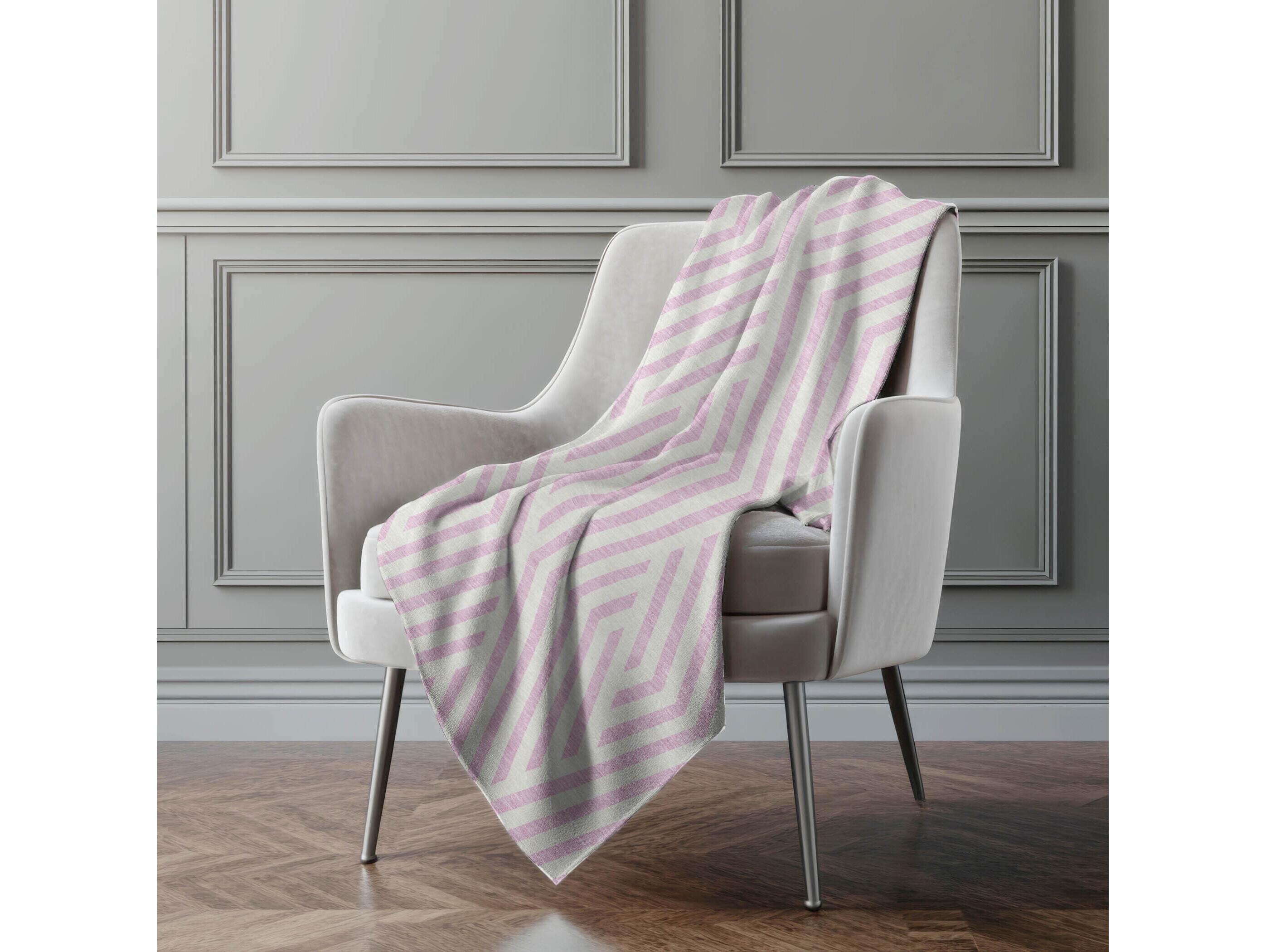 Dalyn Sherpa Pink Polyester Throw