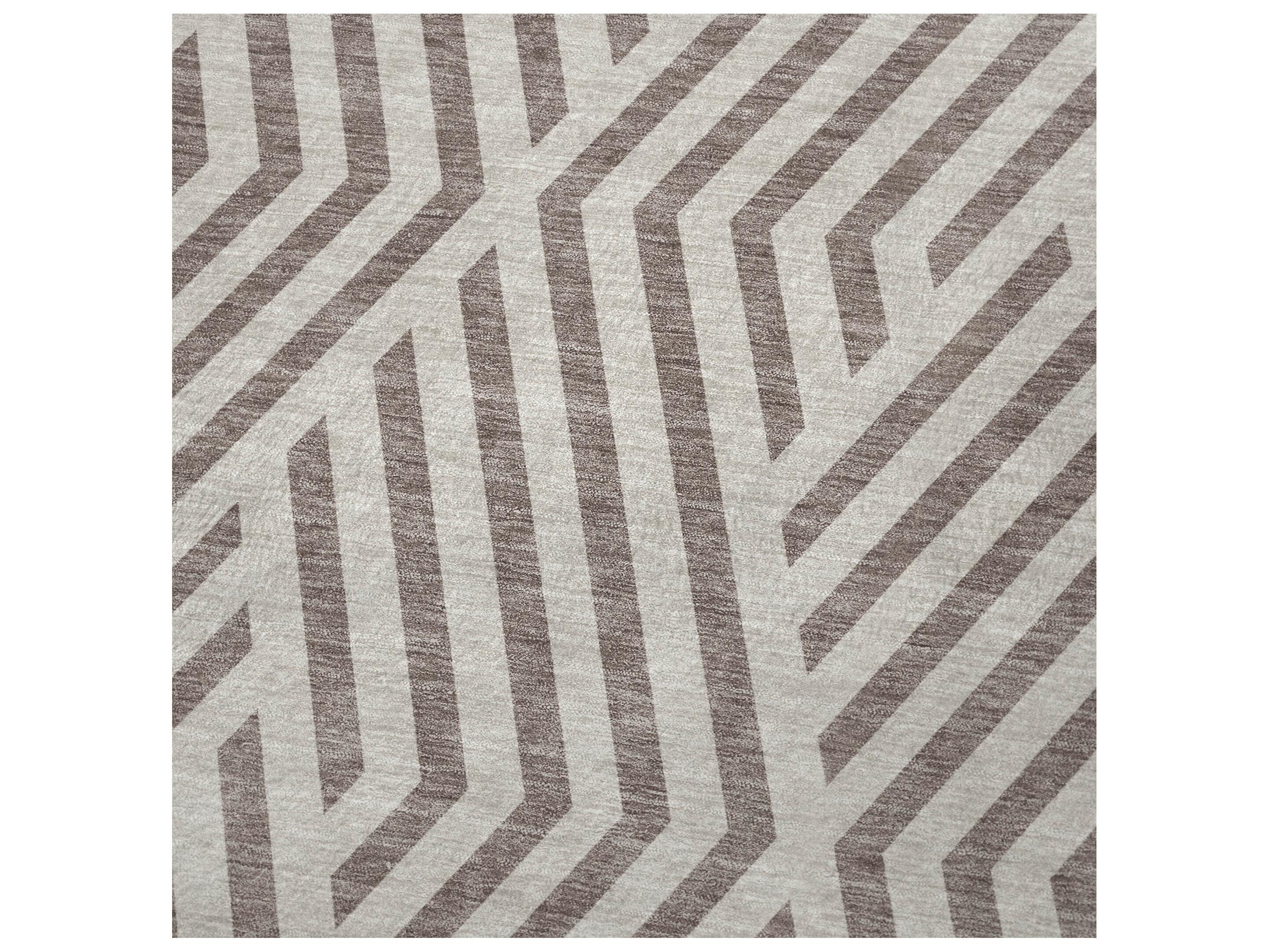 Dalyn Sherpa Brown Polyester Throw