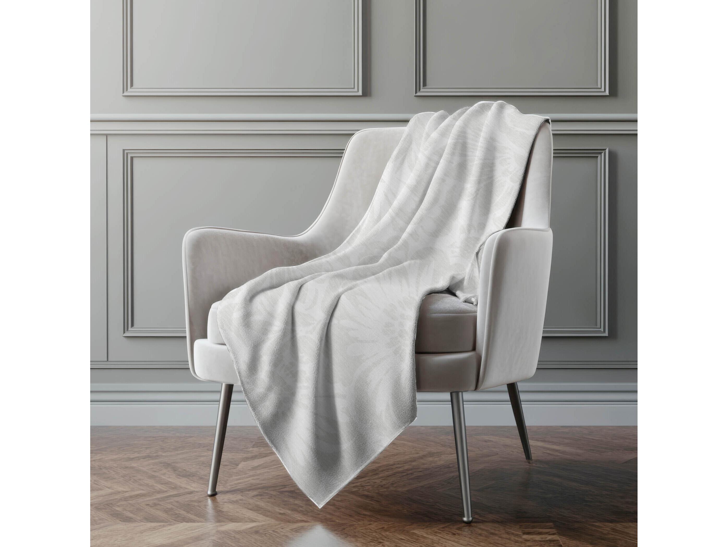 Dalyn Sherpa Ivory Polyester Throw