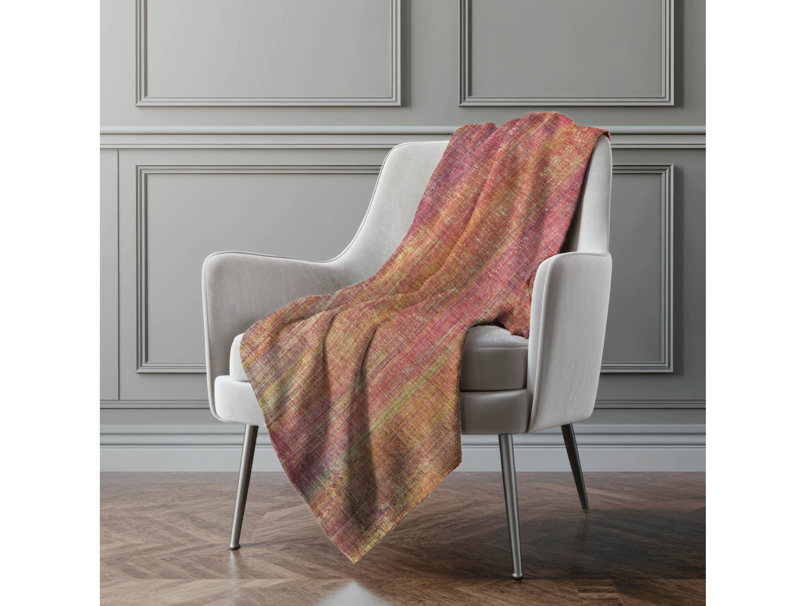 Dalyn Sherpa Red Polyester Throw