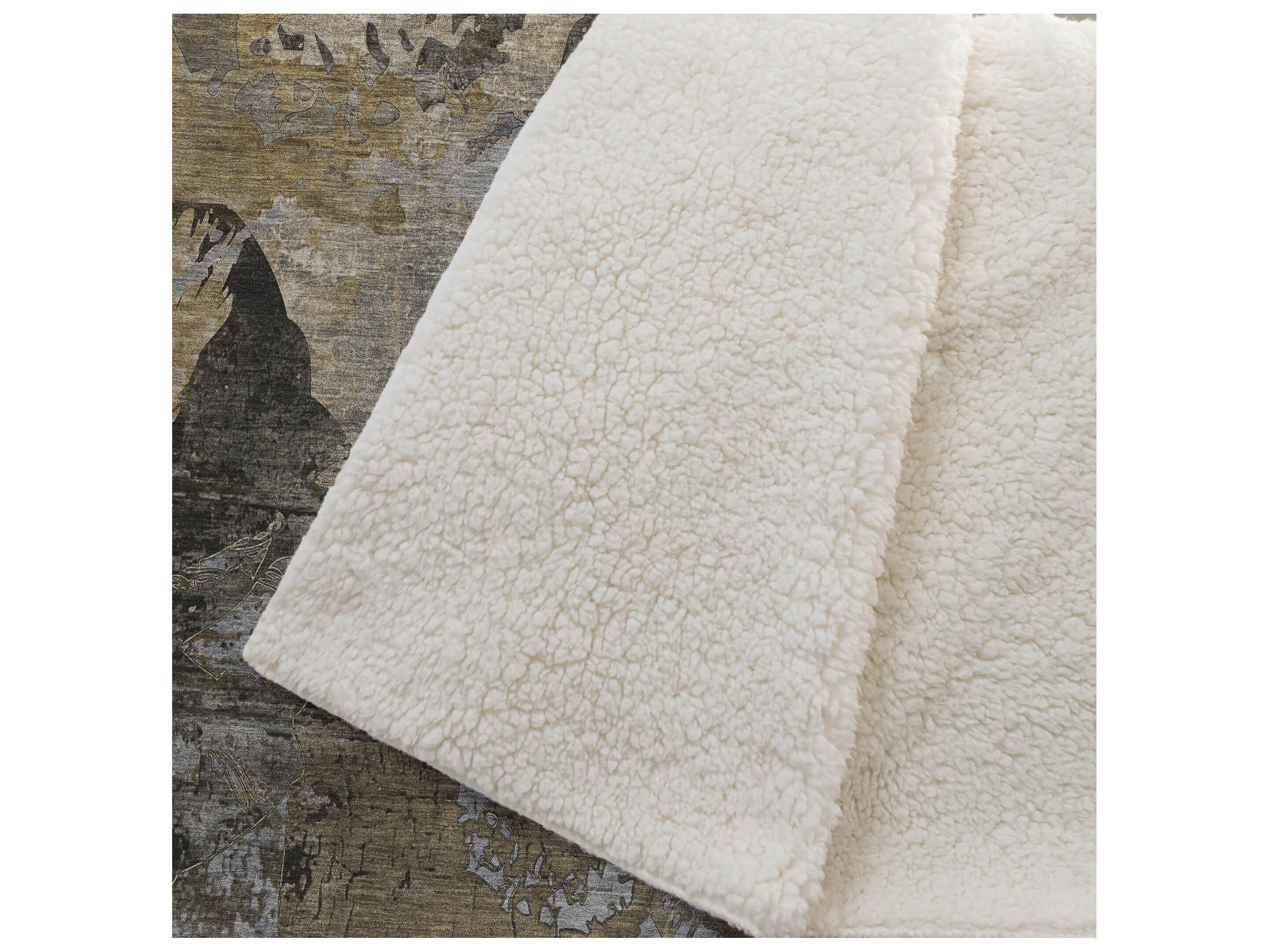 Dalyn Sherpa Brown Polyester Throw