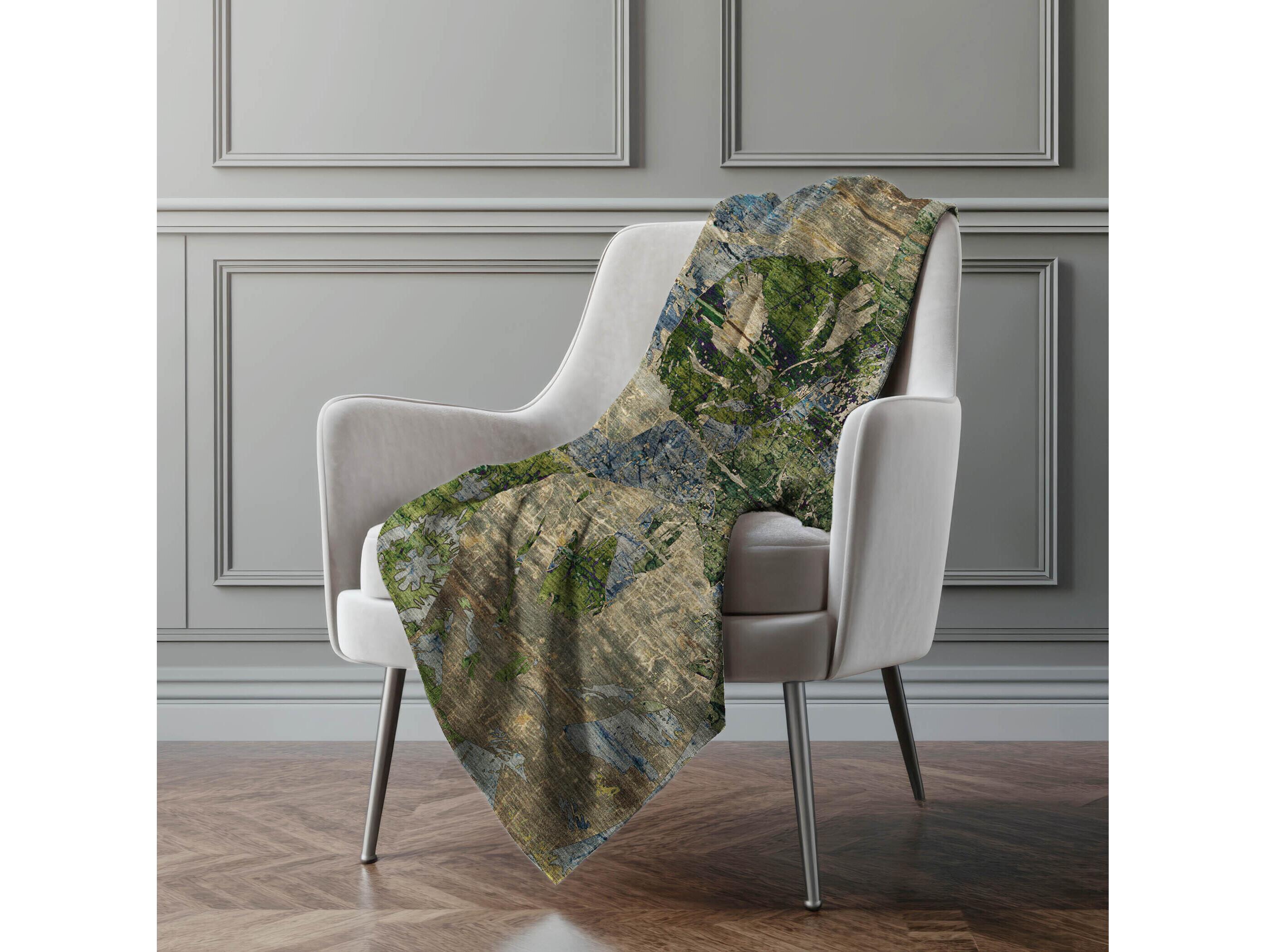 Dalyn Sherpa Brown Polyester Throw