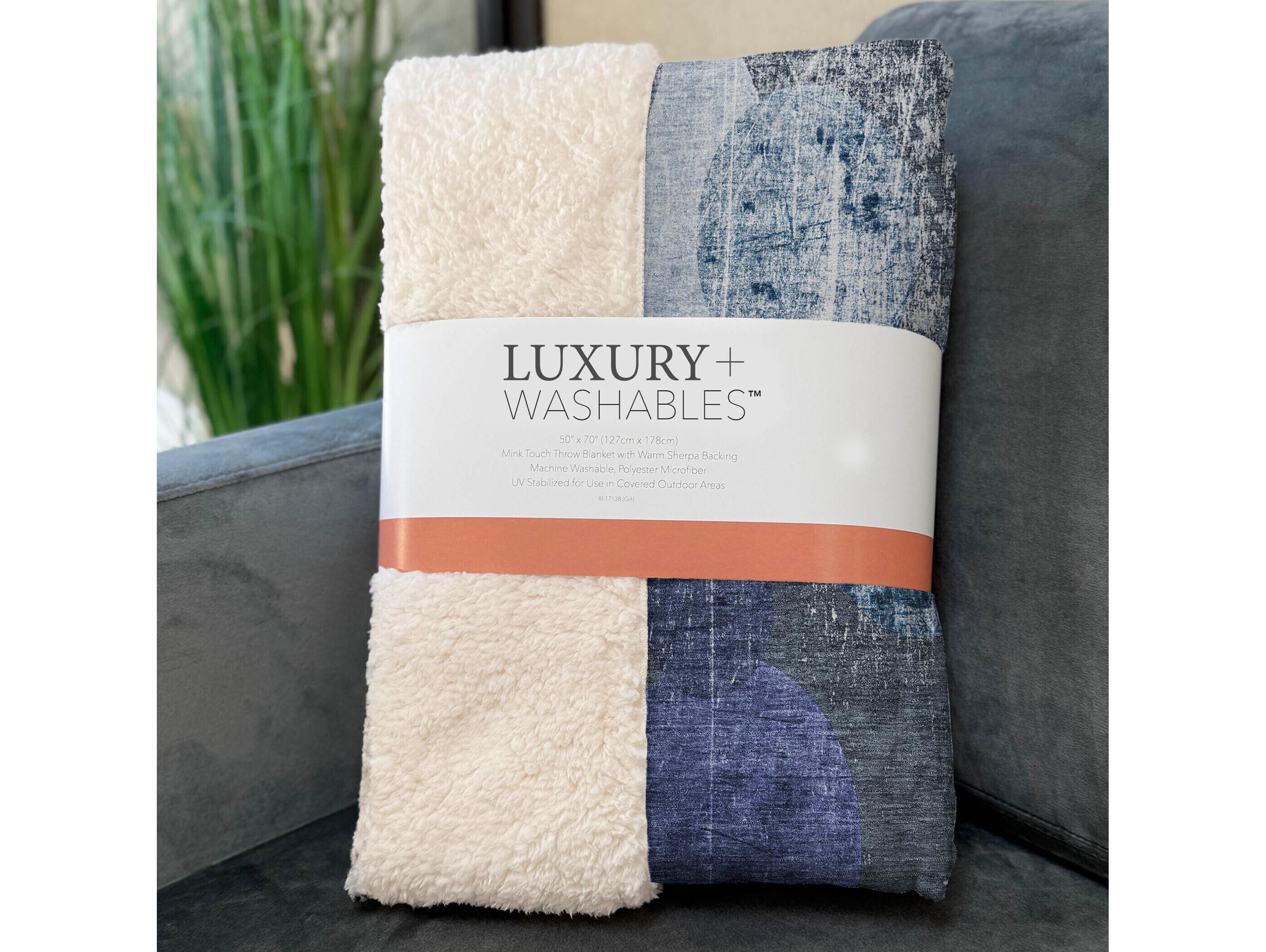 Dalyn Sherpa Blue Polyester Throw